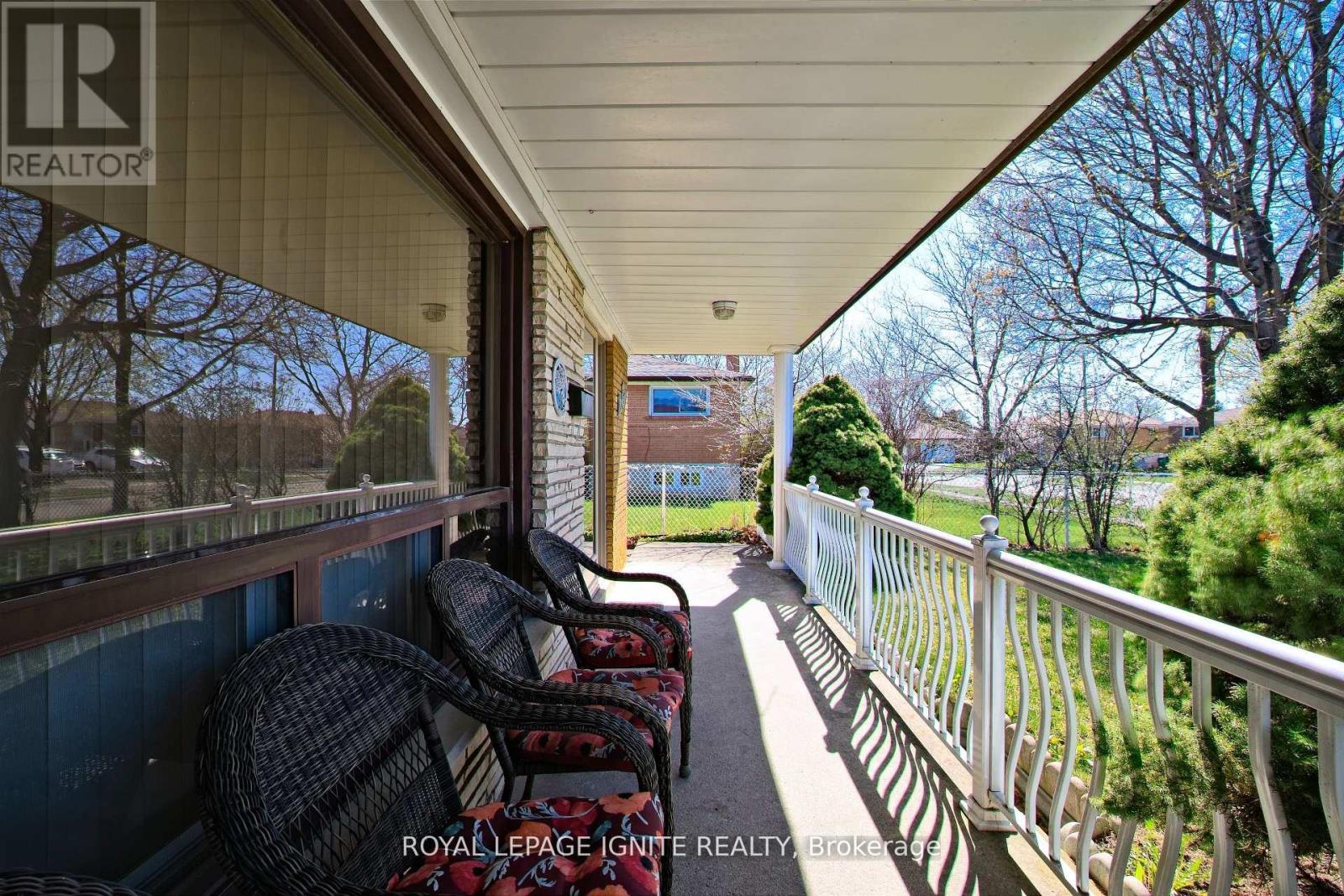 












3350 LEHIGH CRESCENT W

,
Mississauga,




Ontario
L4T1W8

