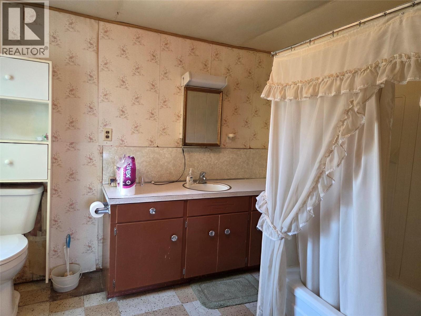 












2130 Wooden Road

,
Cawston,




British Columbia
V0X1C1

