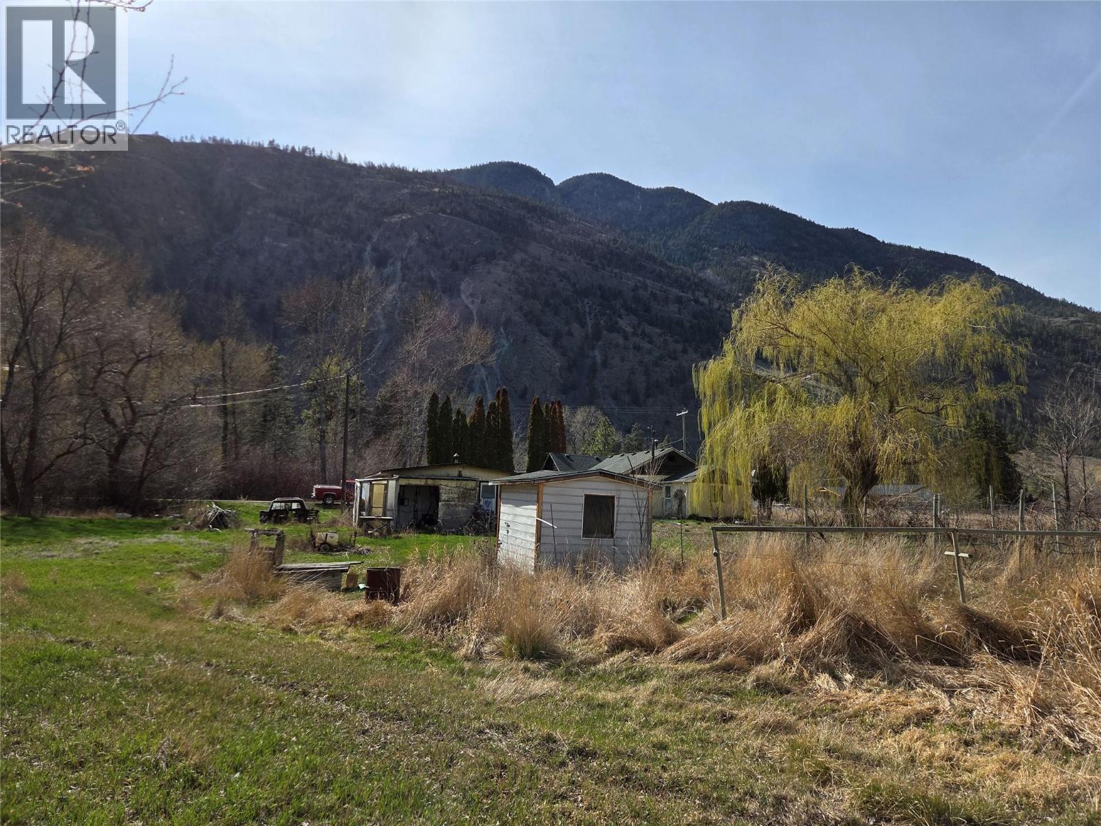 












2130 Wooden Road

,
Cawston,




British Columbia
V0X1C1

