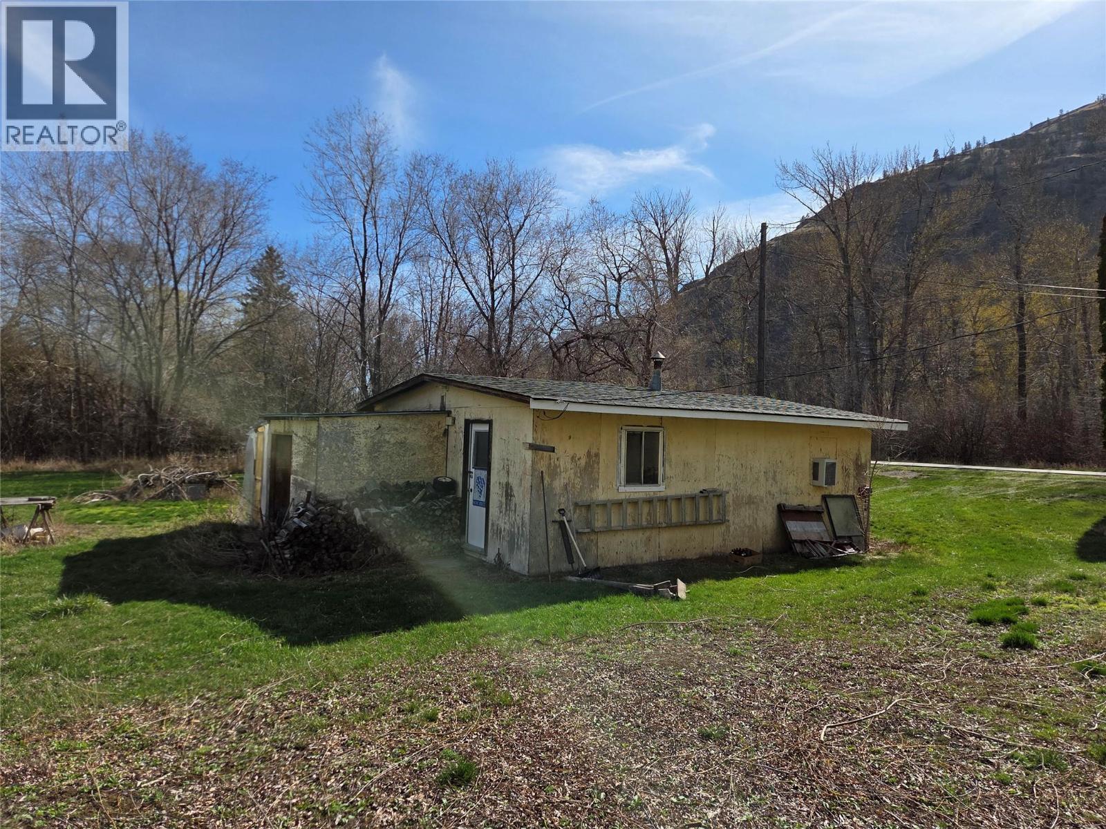 












2130 Wooden Road

,
Cawston,




British Columbia
V0X1C1

