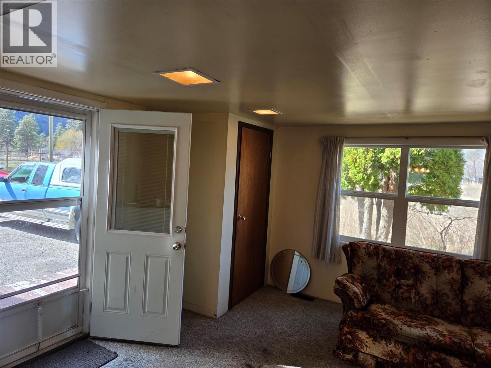 












2130 Wooden Road

,
Cawston,




British Columbia
V0X1C1

