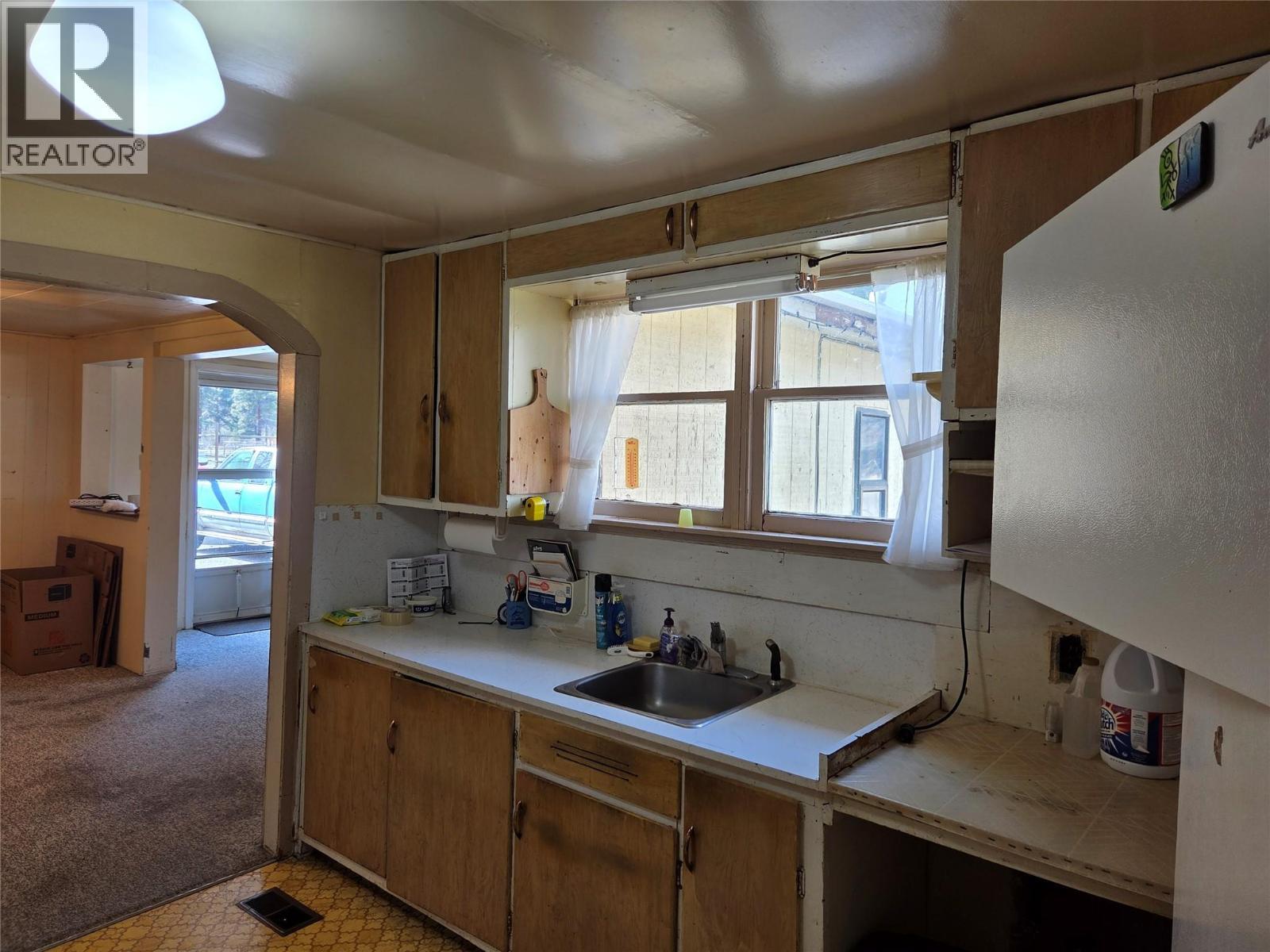 












2130 Wooden Road

,
Cawston,




British Columbia
V0X1C1

