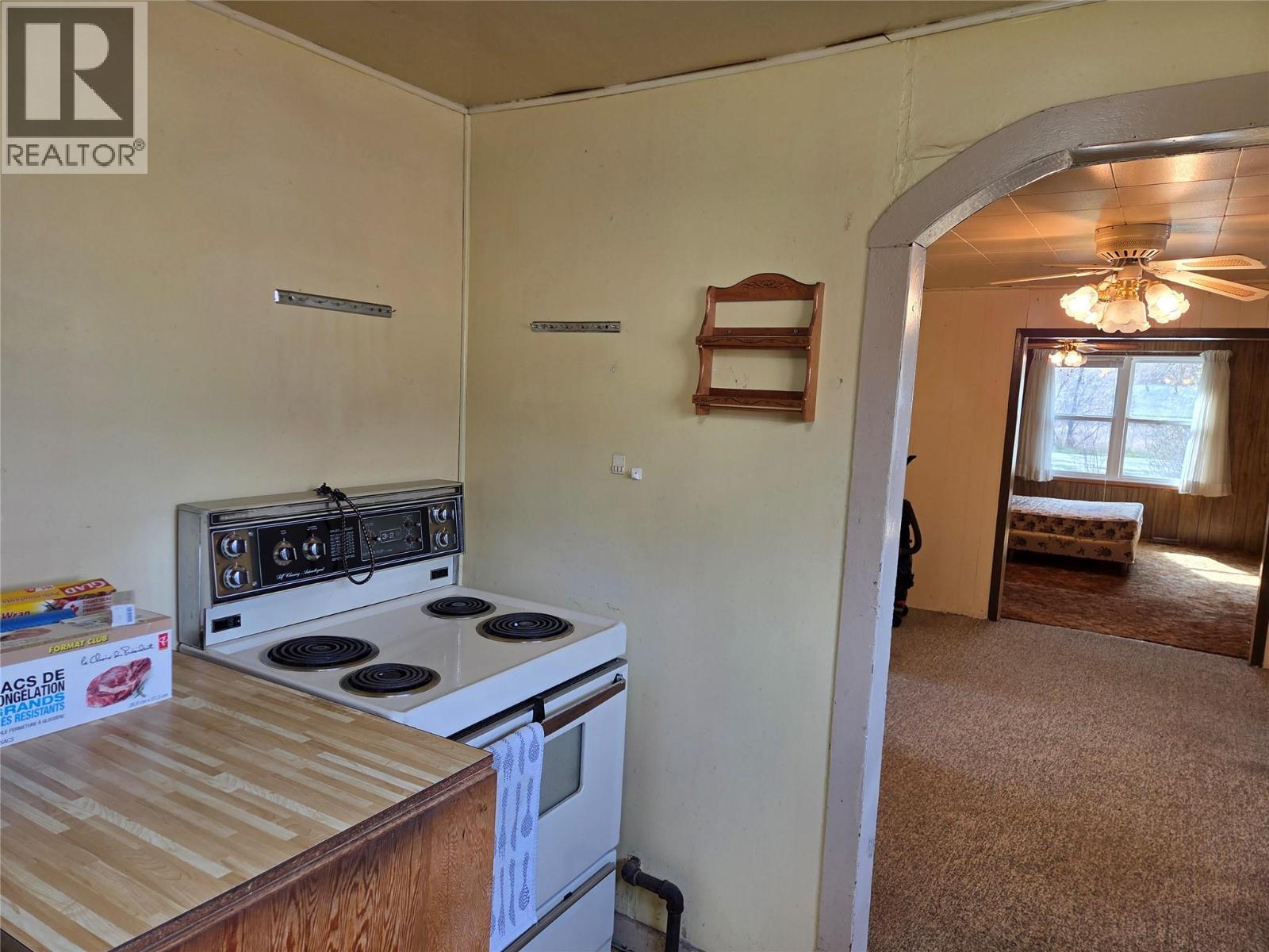 












2130 Wooden Road

,
Cawston,




British Columbia
V0X1C1

