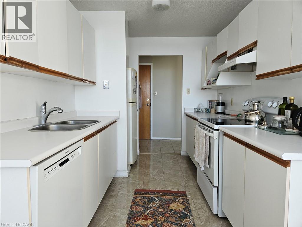 












55 BLUE SPRINGS Drive Unit# 805

,
Waterloo,




Ontario
N2J4T3

