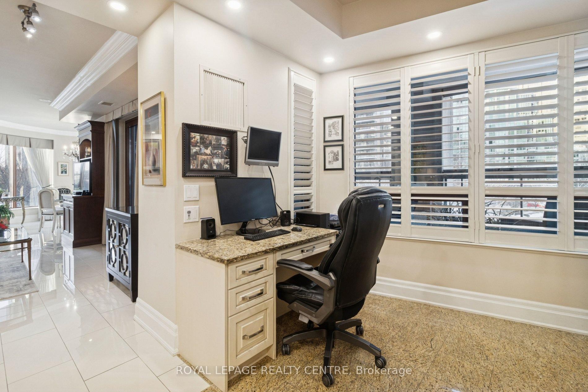 









2095


Lake Shore

Boulevard West, 220,
Toronto,




ON
M8V 4G4

