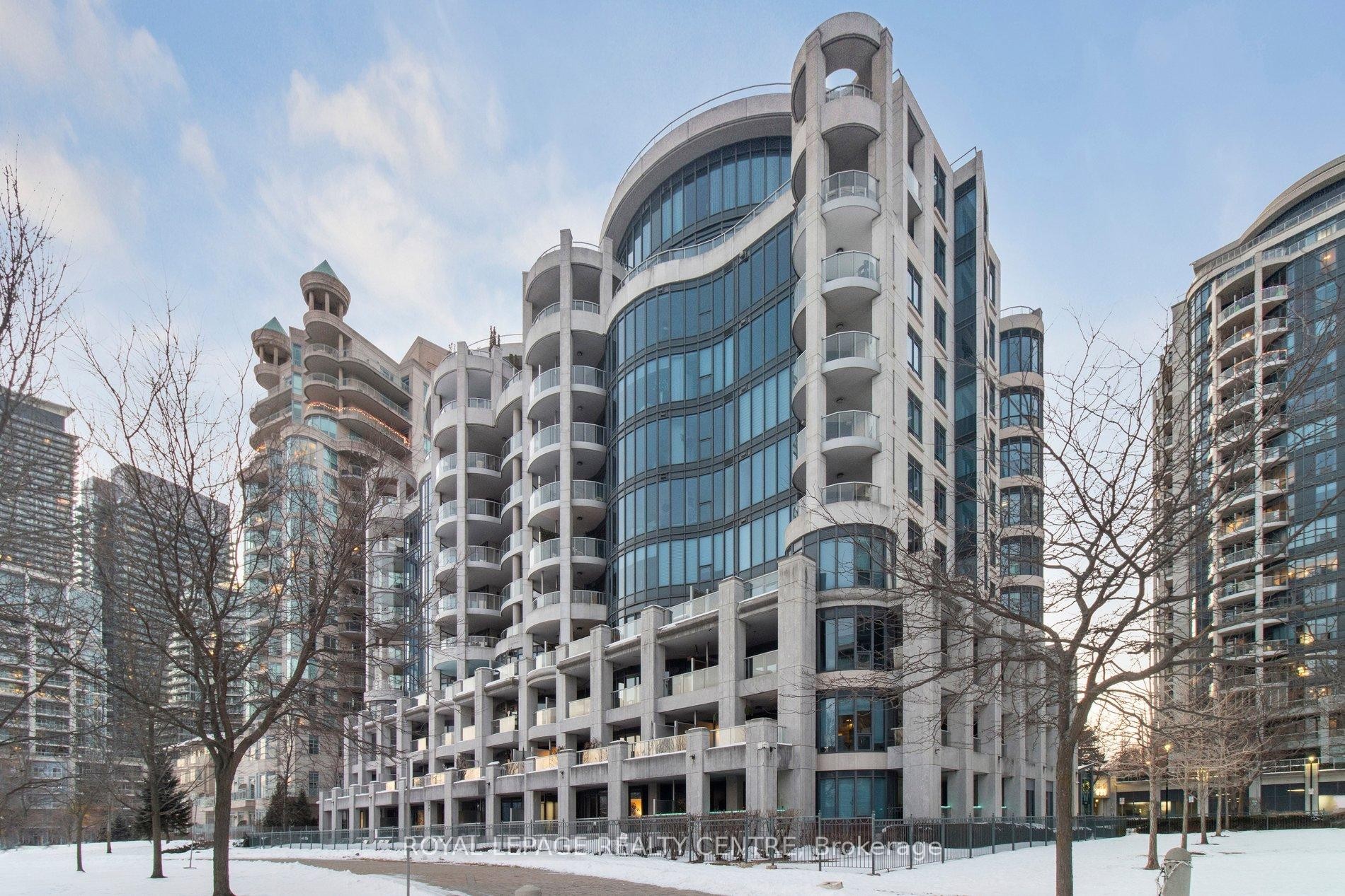 









2095


Lake Shore

Boulevard West, 220,
Toronto,




ON
M8V 4G4

