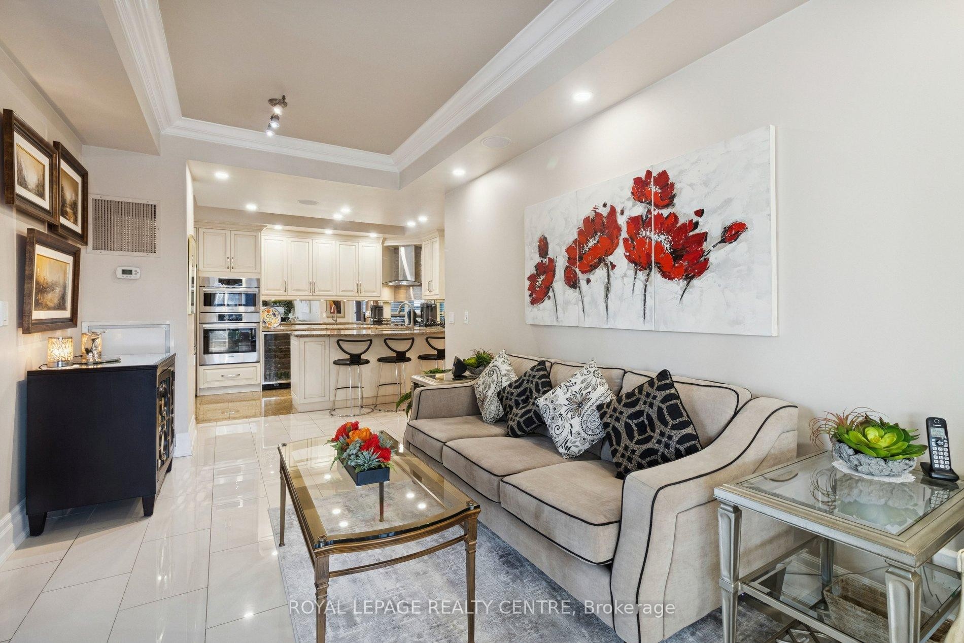 









2095


Lake Shore

Boulevard West, 220,
Toronto,




ON
M8V 4G4

