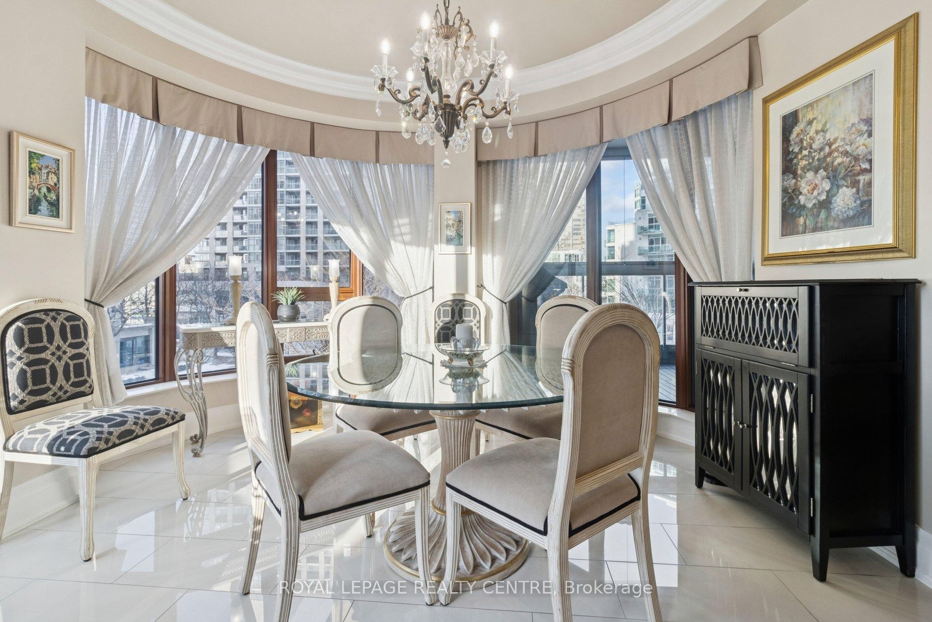 









2095


Lake Shore

Boulevard West, 220,
Toronto,




ON
M8V 4G4

