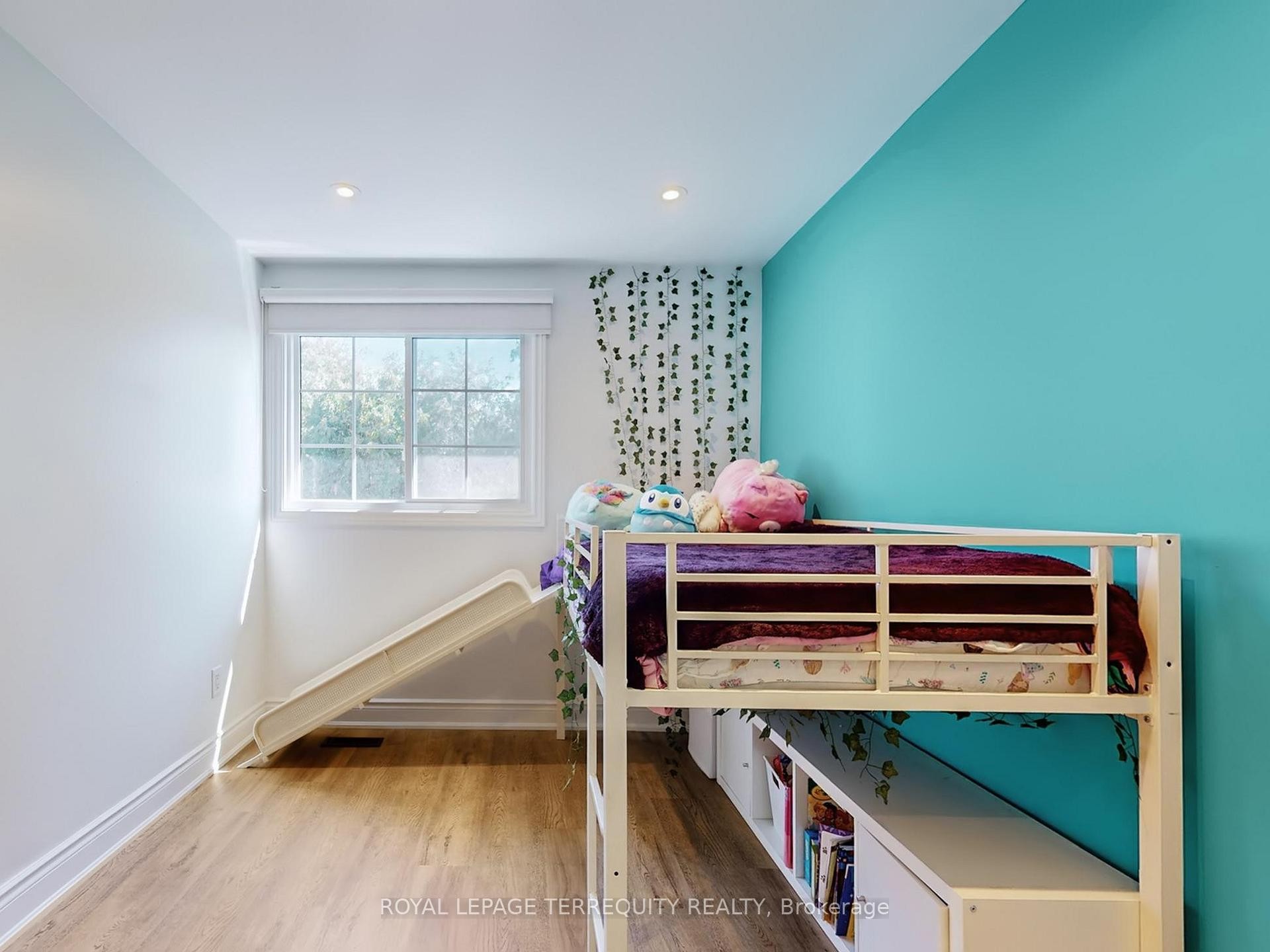 









623


Beaver

Court,
Milton,




ON
L9T 4A8

