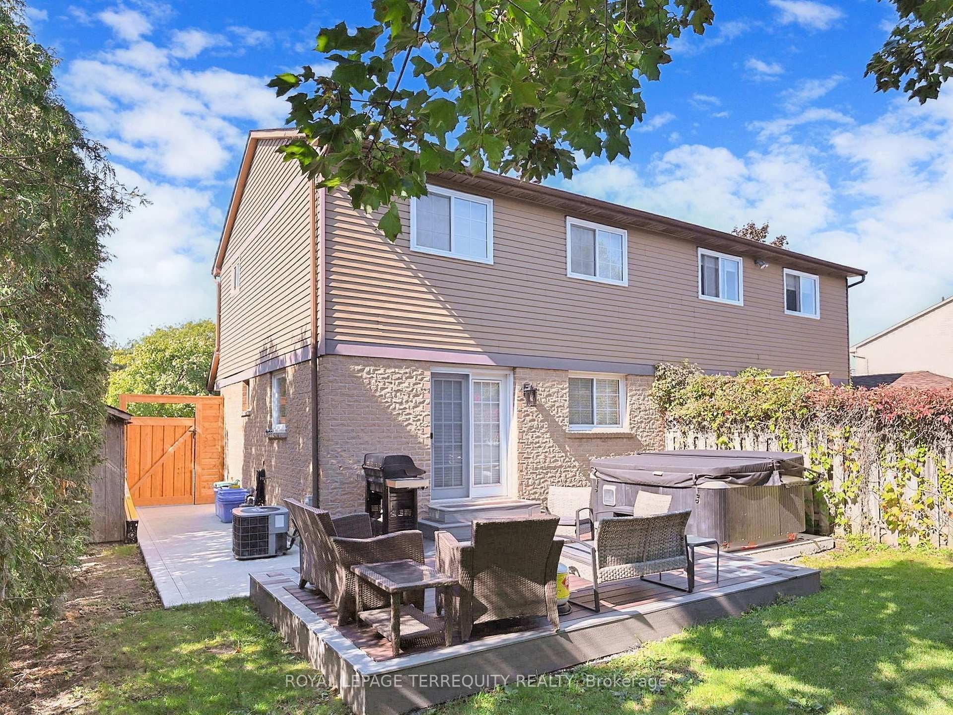 









623


Beaver

Court,
Milton,




ON
L9T 4A8

