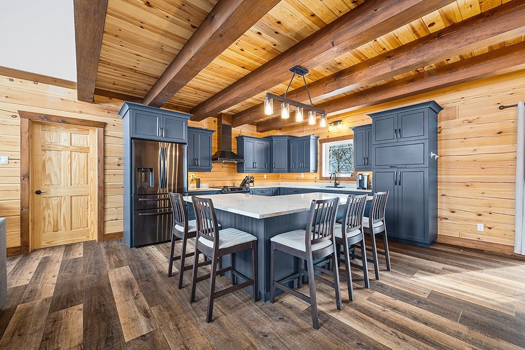 









10


Ch. des Outaouais

,
L'Île-du-Grand-Calumet,




QC
J0X1J0

