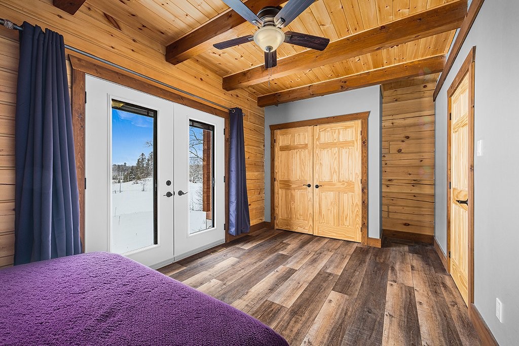 









10


Ch. des Outaouais

,
L'Île-du-Grand-Calumet,




QC
J0X1J0


