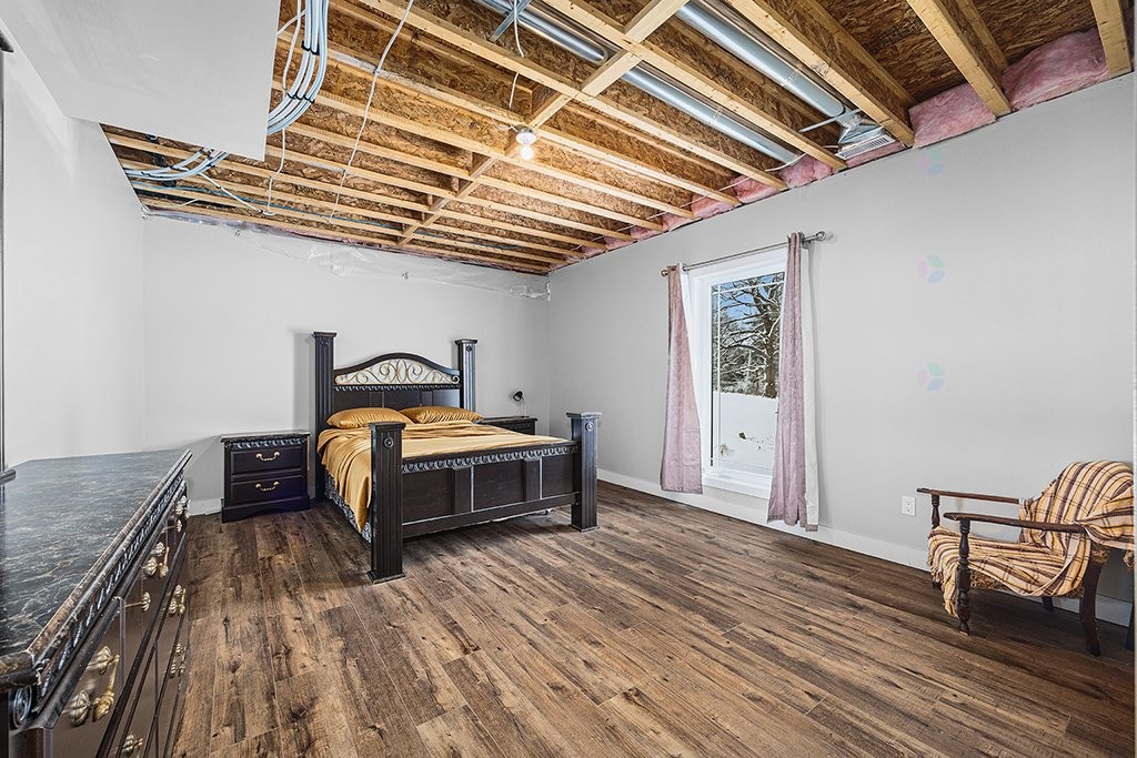 









10


Ch. des Outaouais

,
L'Île-du-Grand-Calumet,




QC
J0X1J0

