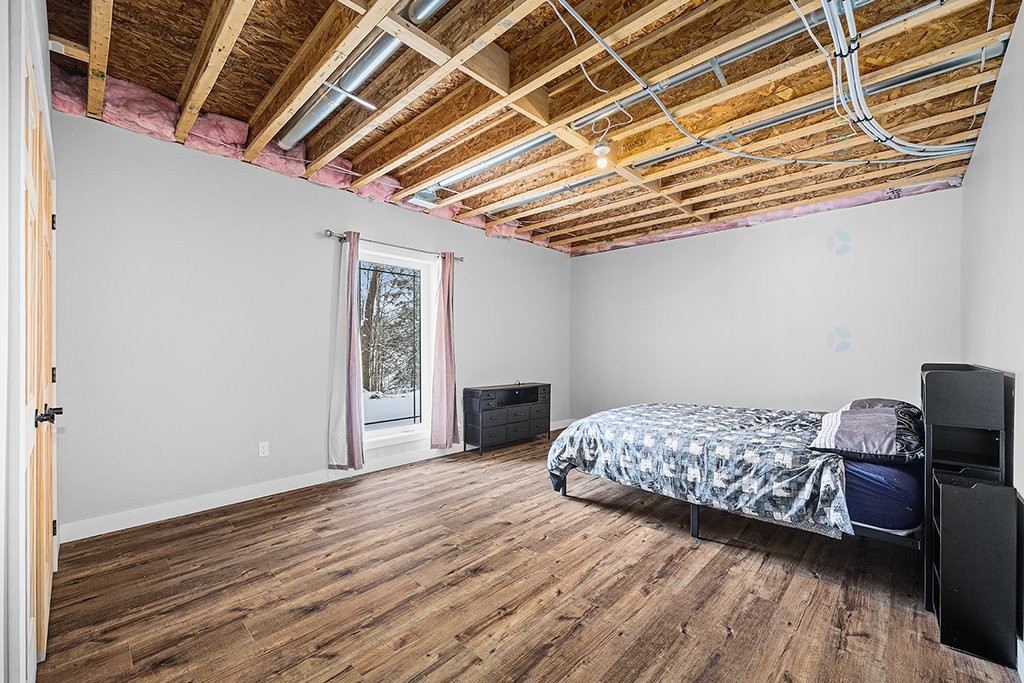 









10


Ch. des Outaouais

,
L'Île-du-Grand-Calumet,




QC
J0X1J0

