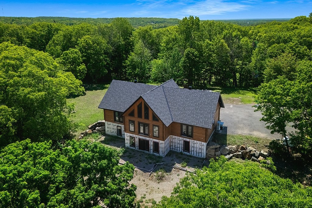 









10


Ch. des Outaouais

,
L'Île-du-Grand-Calumet,




QC
J0X1J0

