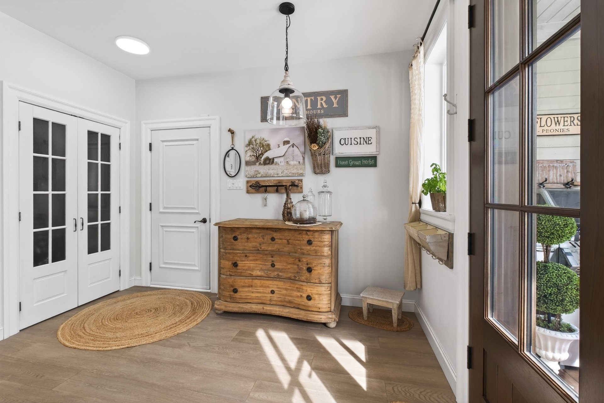 









435


Ch. du Domaine

,
Saint-Denis-de-Brompton,




QC
J0B2P0

