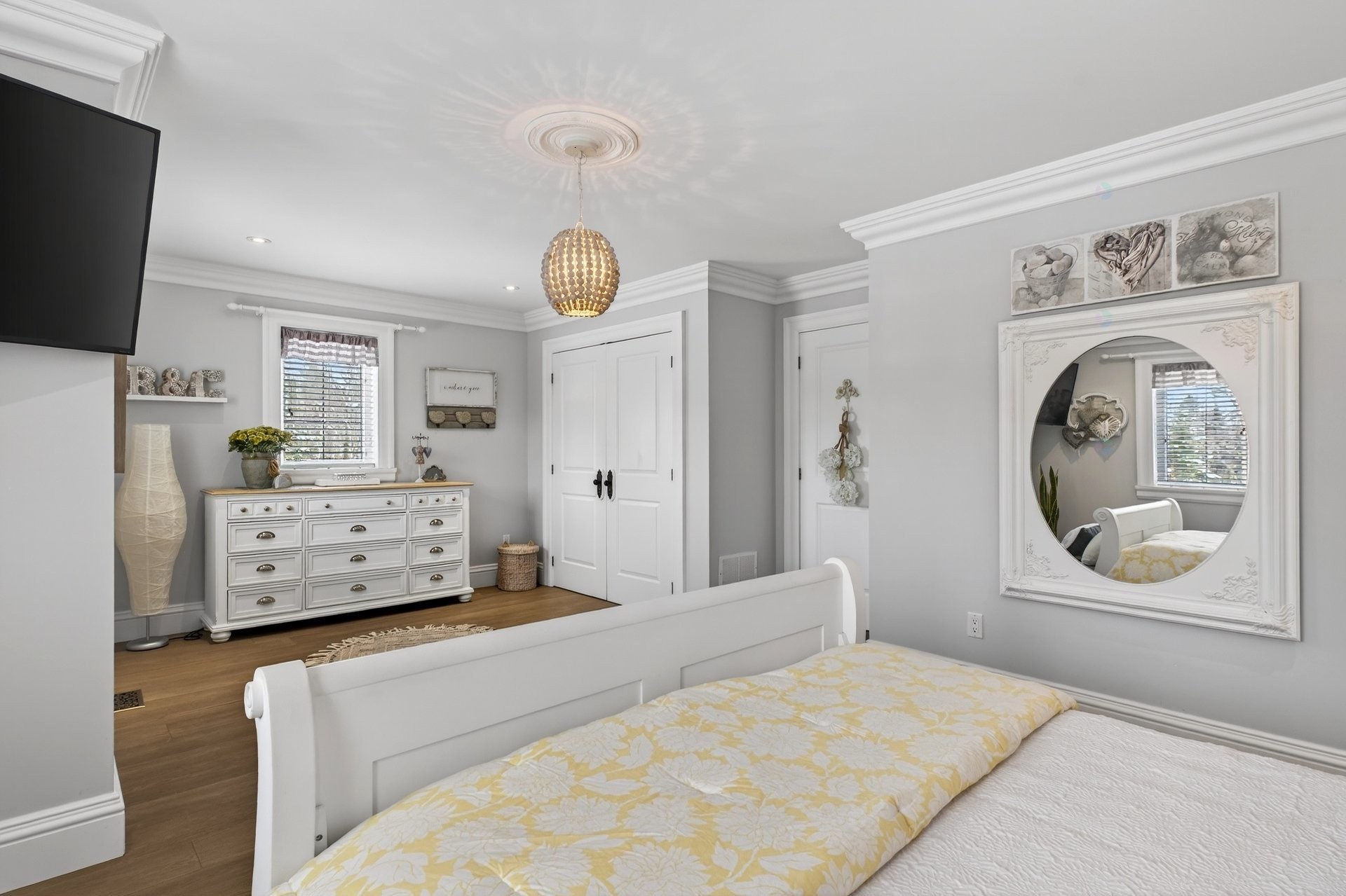 









435


Ch. du Domaine

,
Saint-Denis-de-Brompton,




QC
J0B2P0

