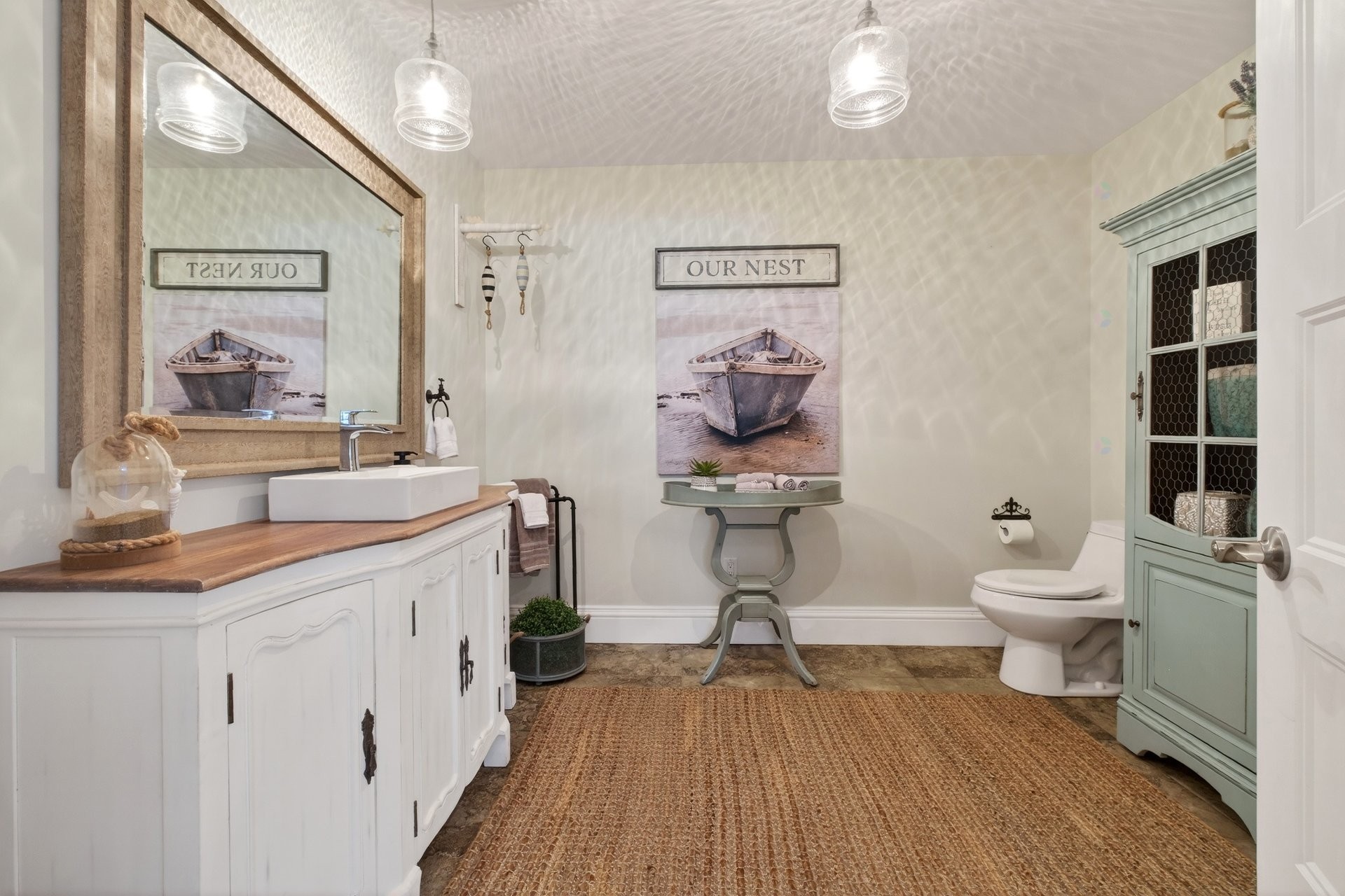 









435


Ch. du Domaine

,
Saint-Denis-de-Brompton,




QC
J0B2P0

