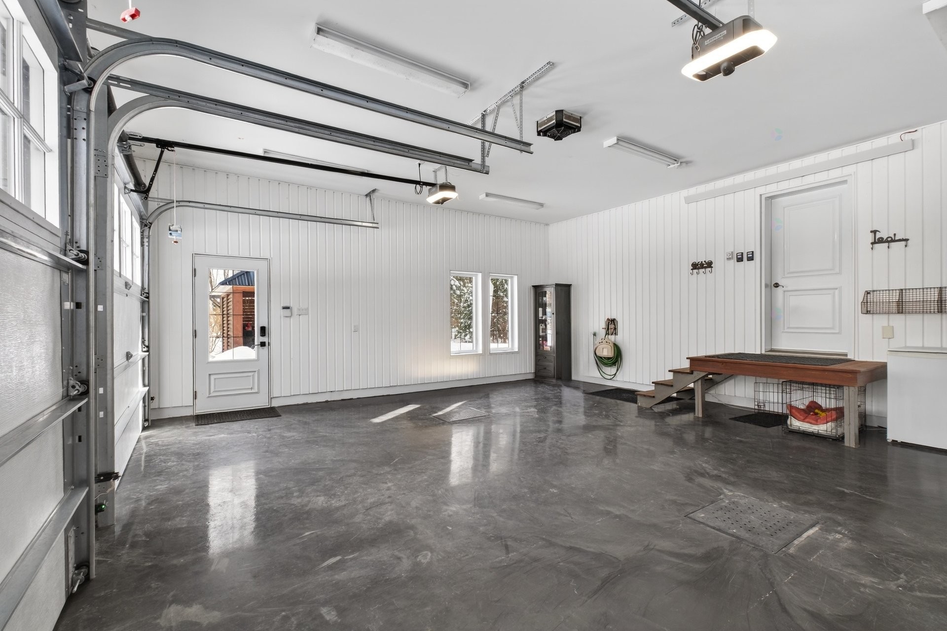 









435


Ch. du Domaine

,
Saint-Denis-de-Brompton,




QC
J0B2P0


