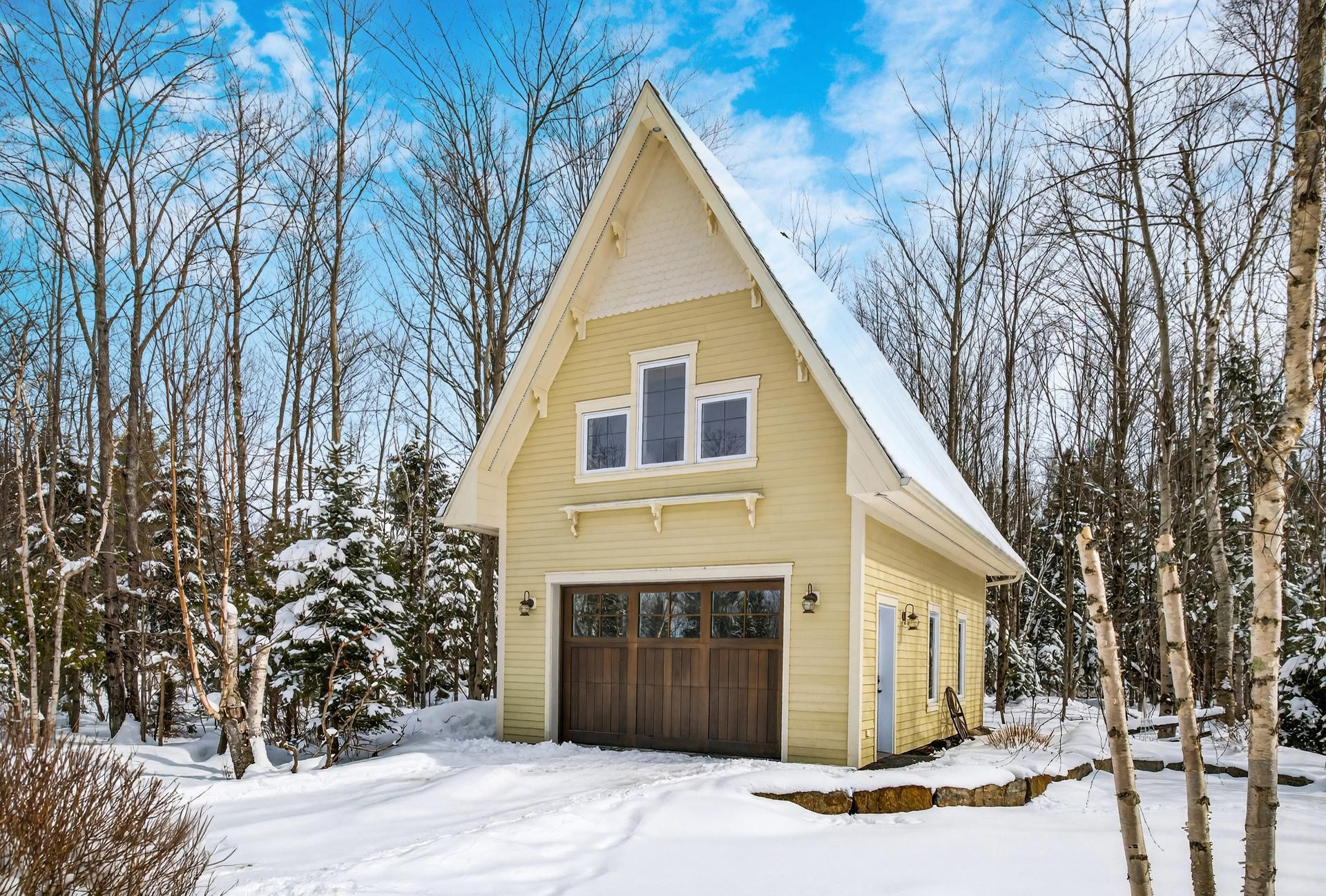 









435


Ch. du Domaine

,
Saint-Denis-de-Brompton,




QC
J0B2P0

