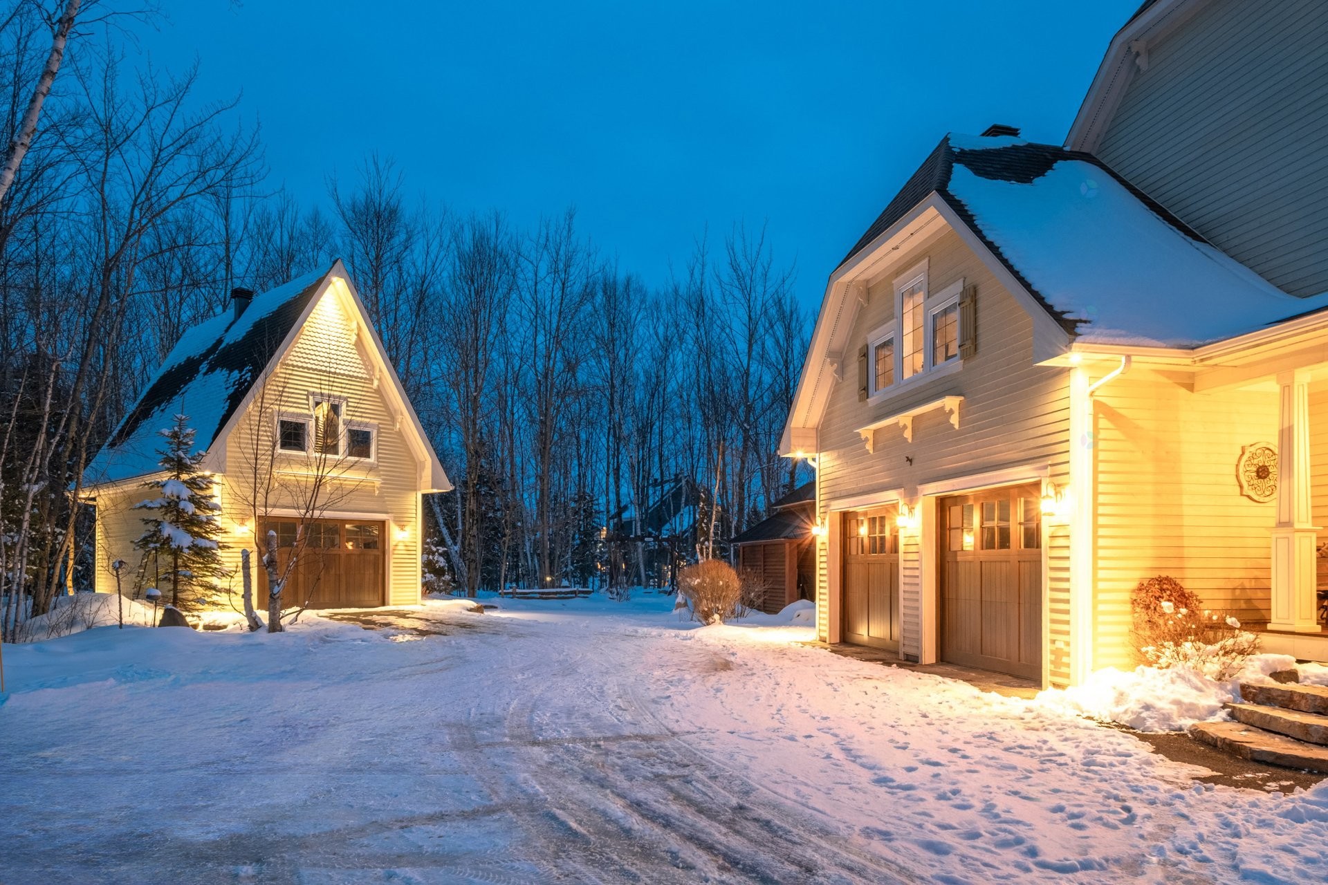









435


Ch. du Domaine

,
Saint-Denis-de-Brompton,




QC
J0B2P0

