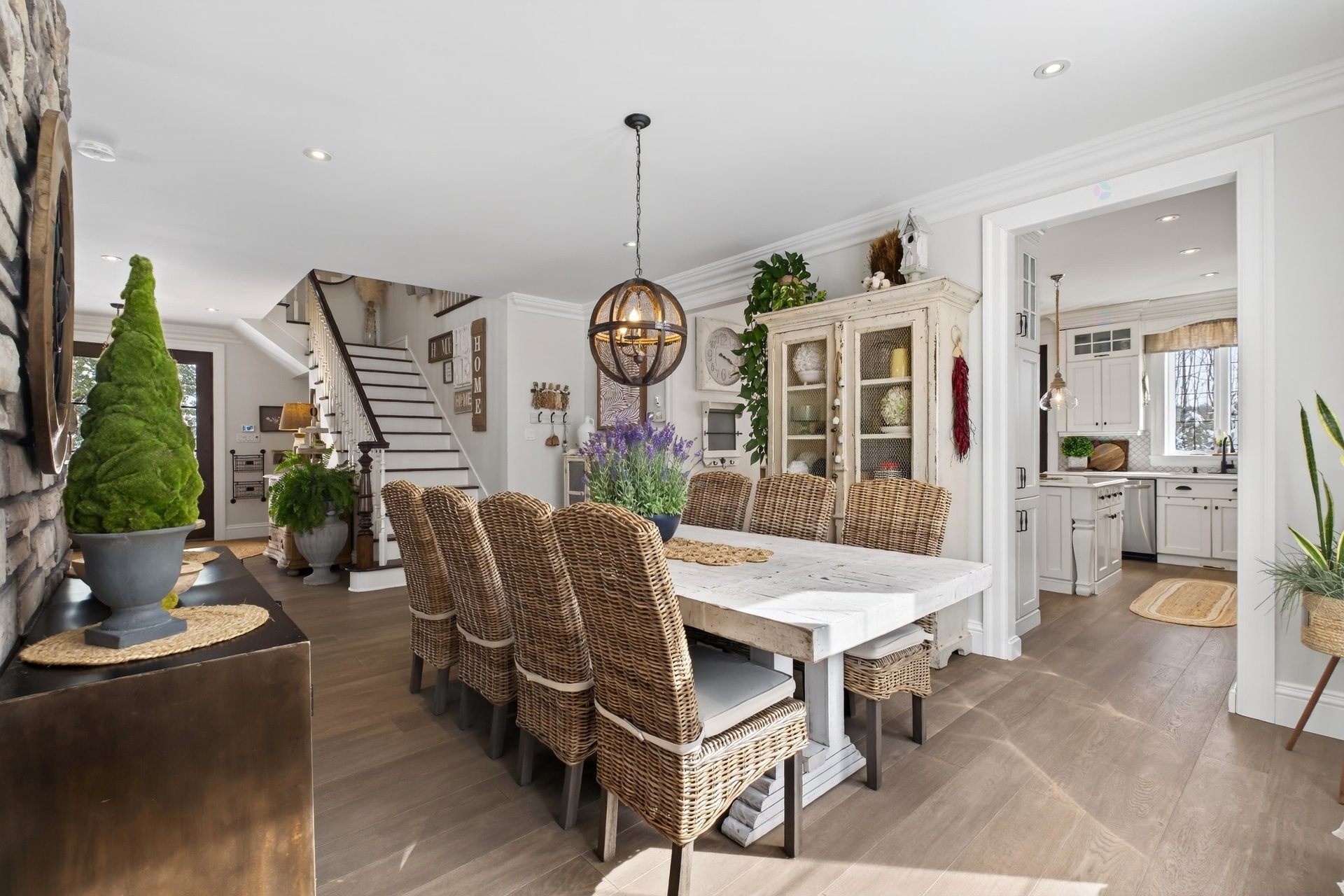 









435


Ch. du Domaine

,
Saint-Denis-de-Brompton,




QC
J0B2P0

