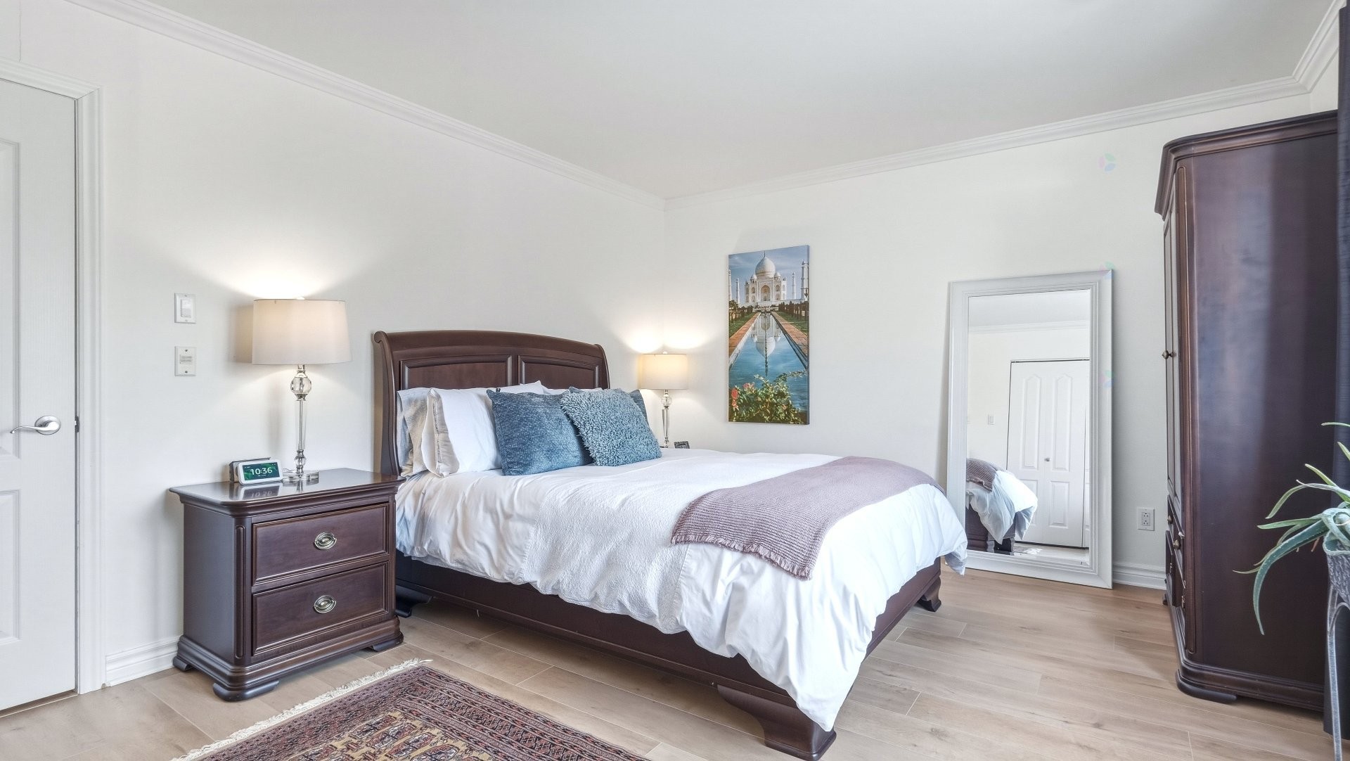 









288


Rg des Vingt

, 202,
Saint-Basile-le-Grand,




QC
J3N0A9


