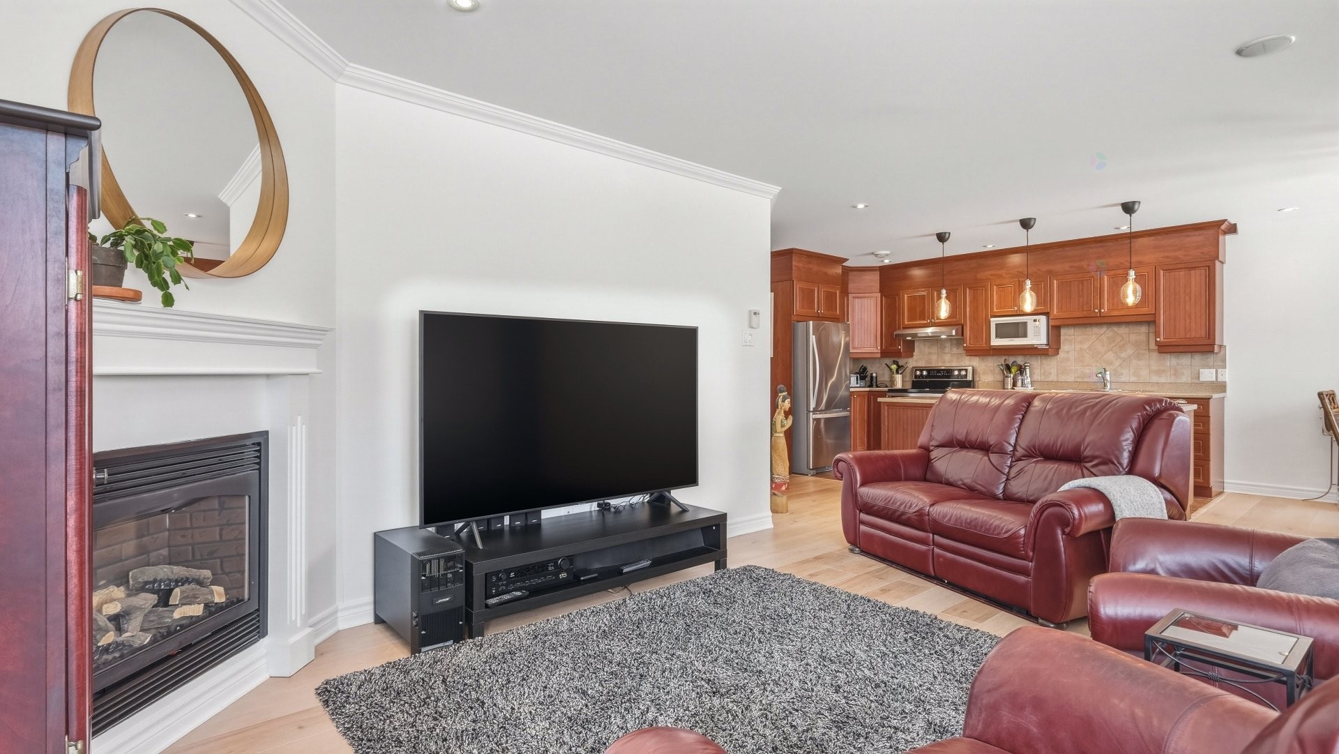 









288


Rg des Vingt

, 202,
Saint-Basile-le-Grand,




QC
J3N0A9

