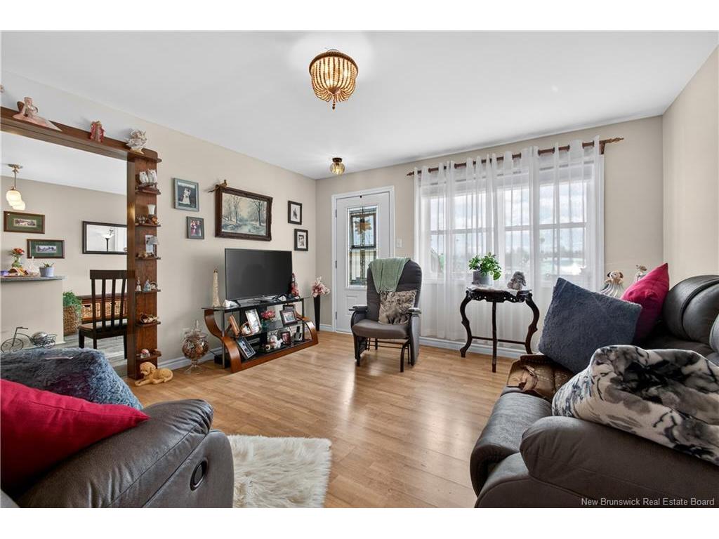 









2607


Route 11

,
New Jersey,




NB
E9G 2L3

