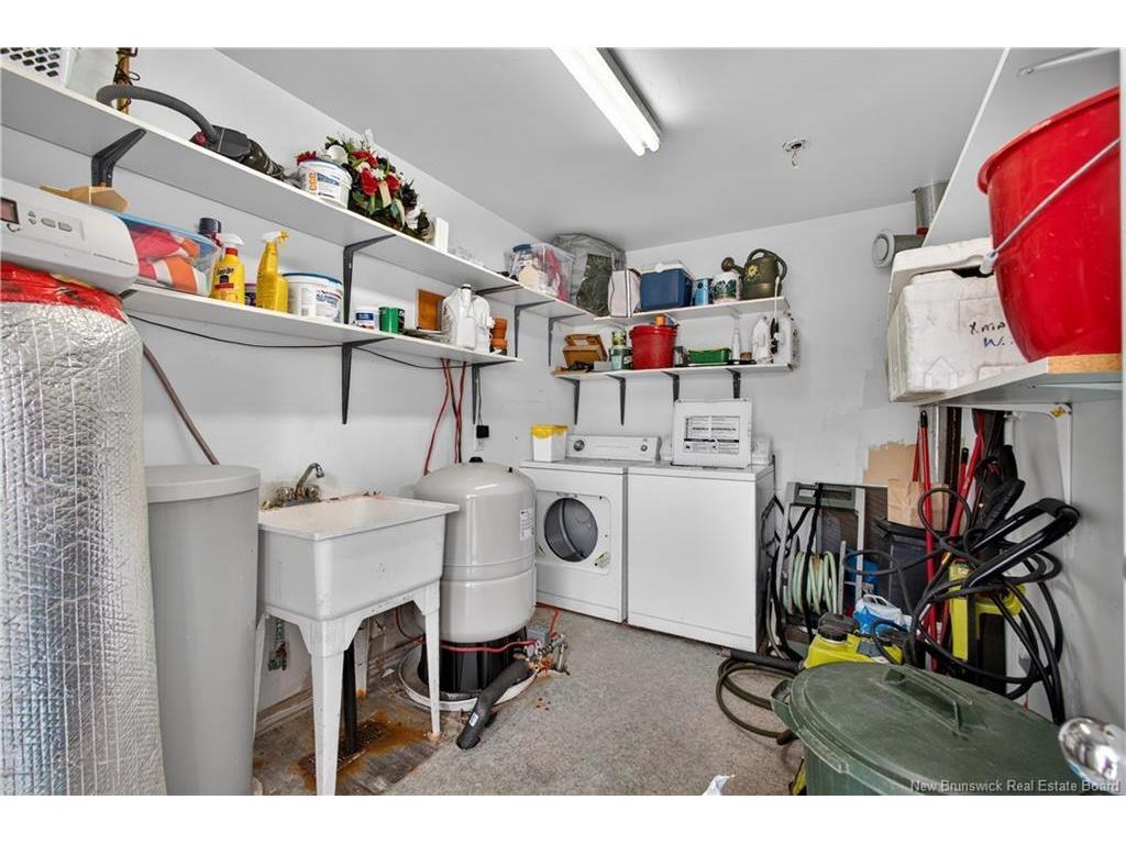 









2607


Route 11

,
New Jersey,




NB
E9G 2L3

