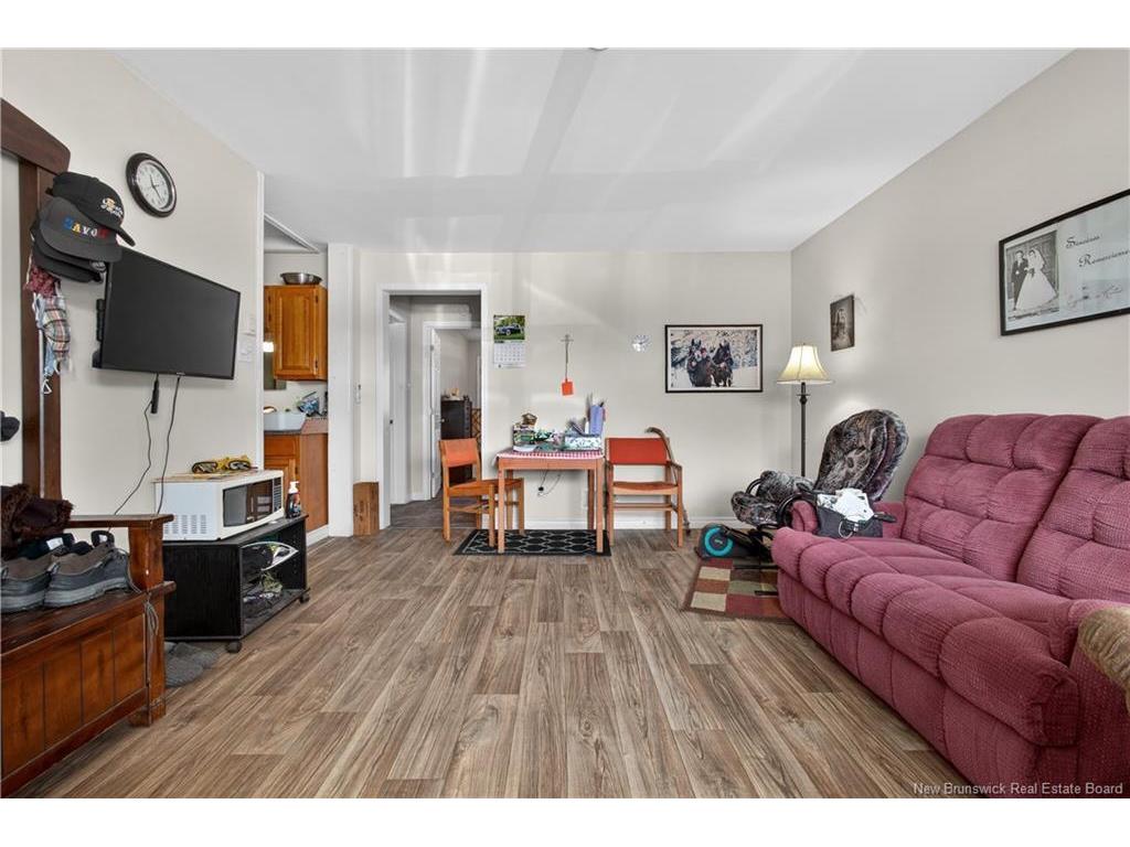 









2607


Route 11

,
New Jersey,




NB
E9G 2L3

