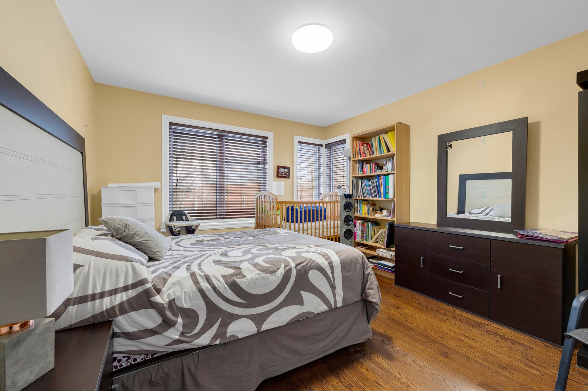 









6918

 - 6918A


Rue Lemieux

,
Montréal (Côte-des-Neiges/Notre-Dame-de-Grâce),




QC
H3W2V9

