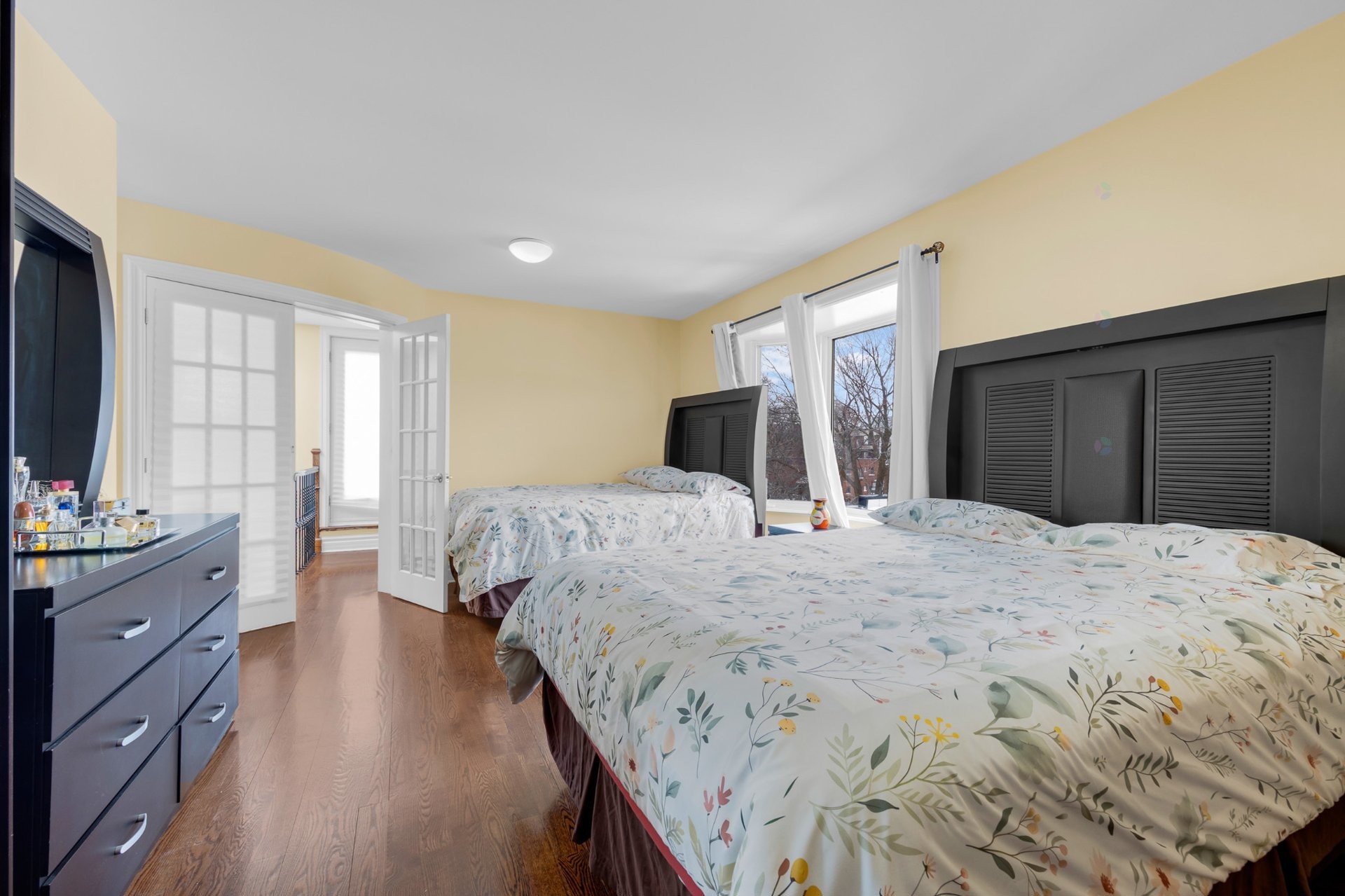 









6918

 - 6918A


Rue Lemieux

,
Montréal (Côte-des-Neiges/Notre-Dame-de-Grâce),




QC
H3W2V9

