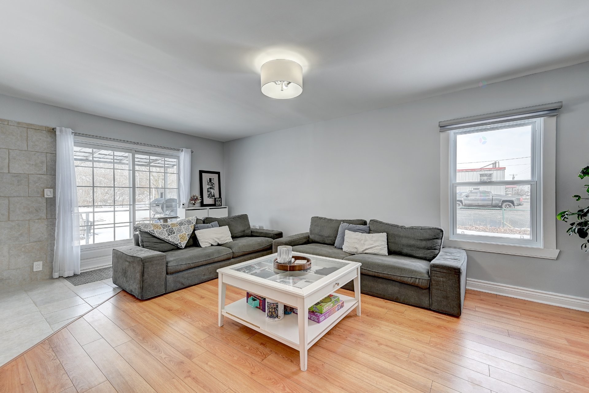 









790


Rue Dufferin

,
Granby,




QC
J2H3G9

