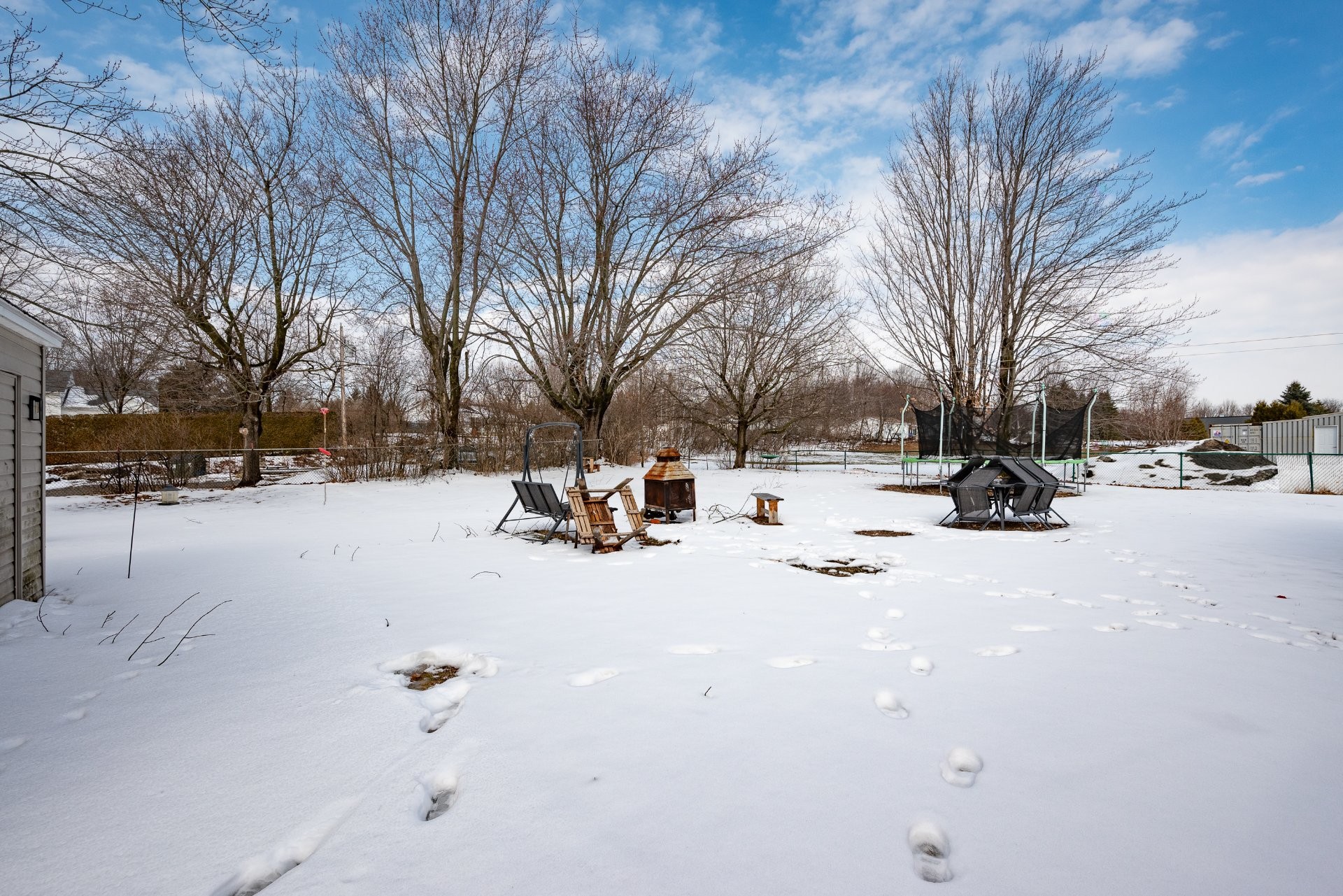 









790


Rue Dufferin

,
Granby,




QC
J2H3G9

