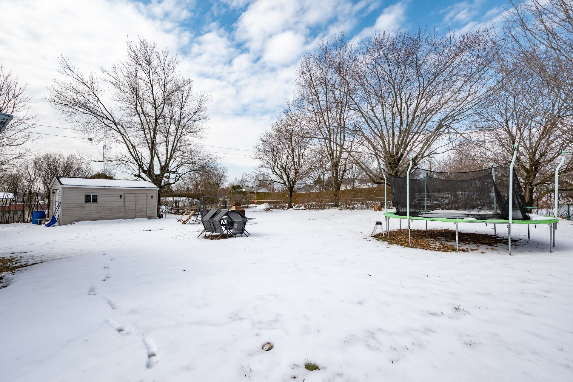 









790


Rue Dufferin

,
Granby,




QC
J2H3G9

