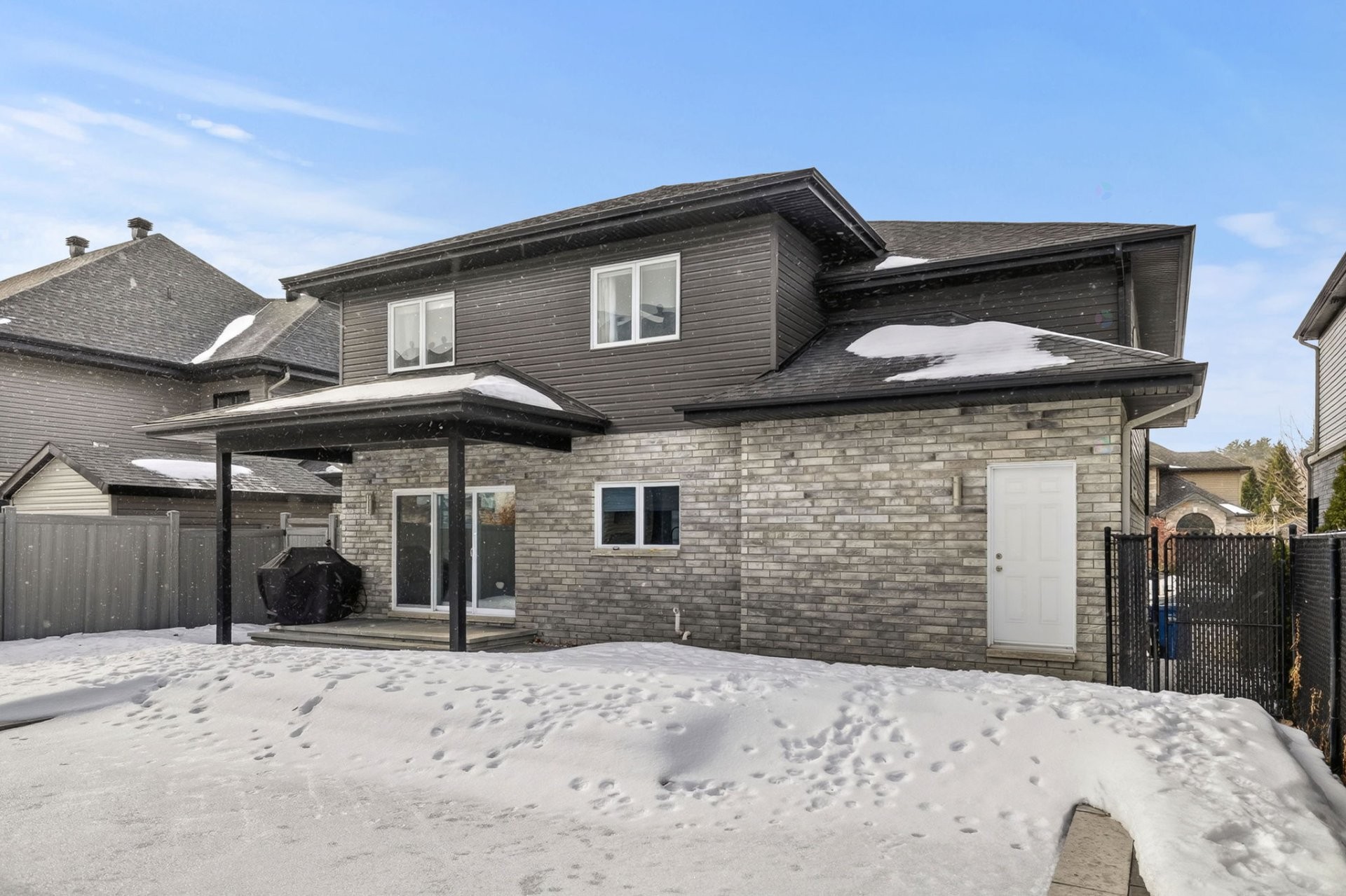 









55


Rue de Levens

,
Gatineau (Gatineau),




QC
J8V0B4

