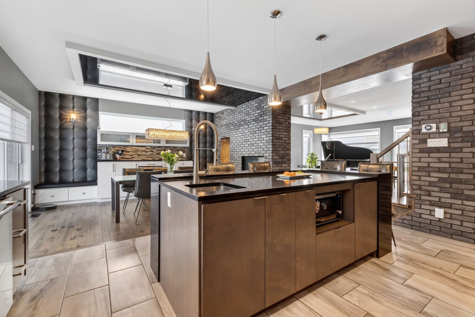 









55


Rue de Levens

,
Gatineau (Gatineau),




QC
J8V0B4

