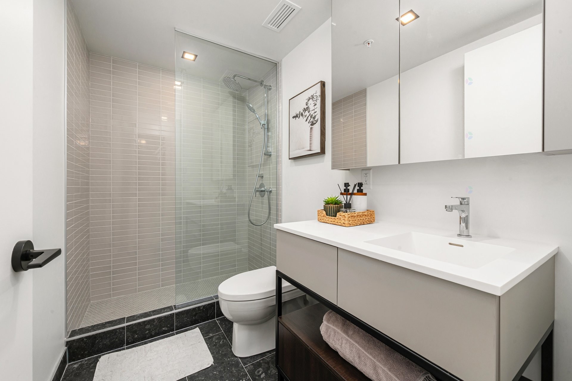 









1245


Rue De Bleury

, 3418,
Montréal (Ville-Marie),




QC
H3B0C2

