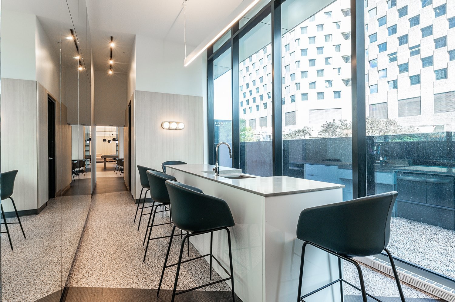 









1245


Rue De Bleury

, 3418,
Montréal (Ville-Marie),




QC
H3B0C2

