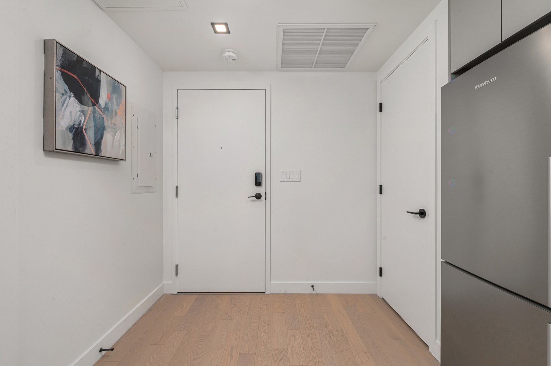 









1245


Rue De Bleury

, 3418,
Montréal (Ville-Marie),




QC
H3B0C2

