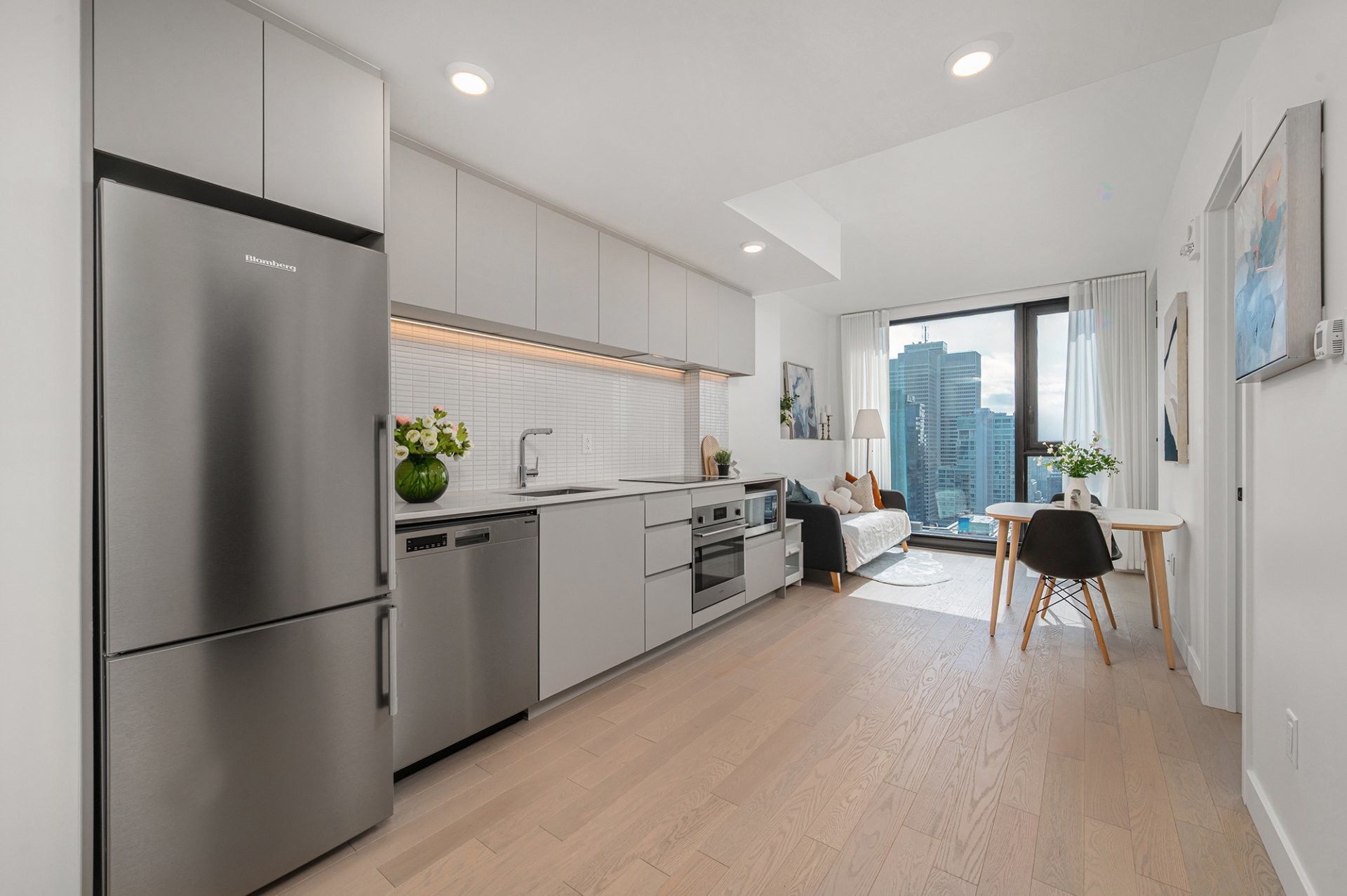 









1245


Rue De Bleury

, 3418,
Montréal (Ville-Marie),




QC
H3B0C2

