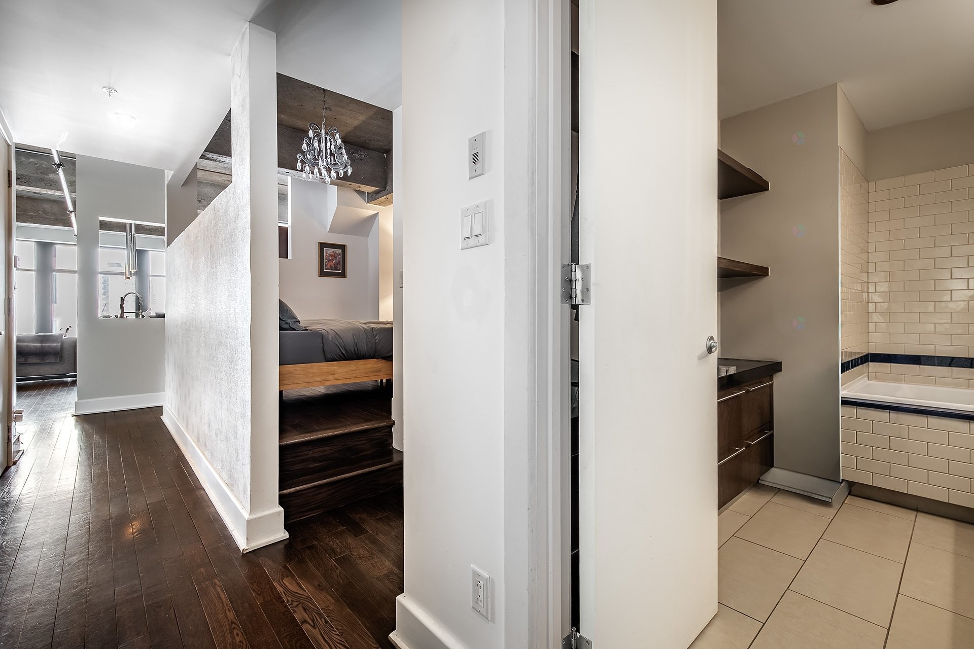 









1625


Rue Clark

, 509,
Montréal (Ville-Marie),




QC
H2X2R4

