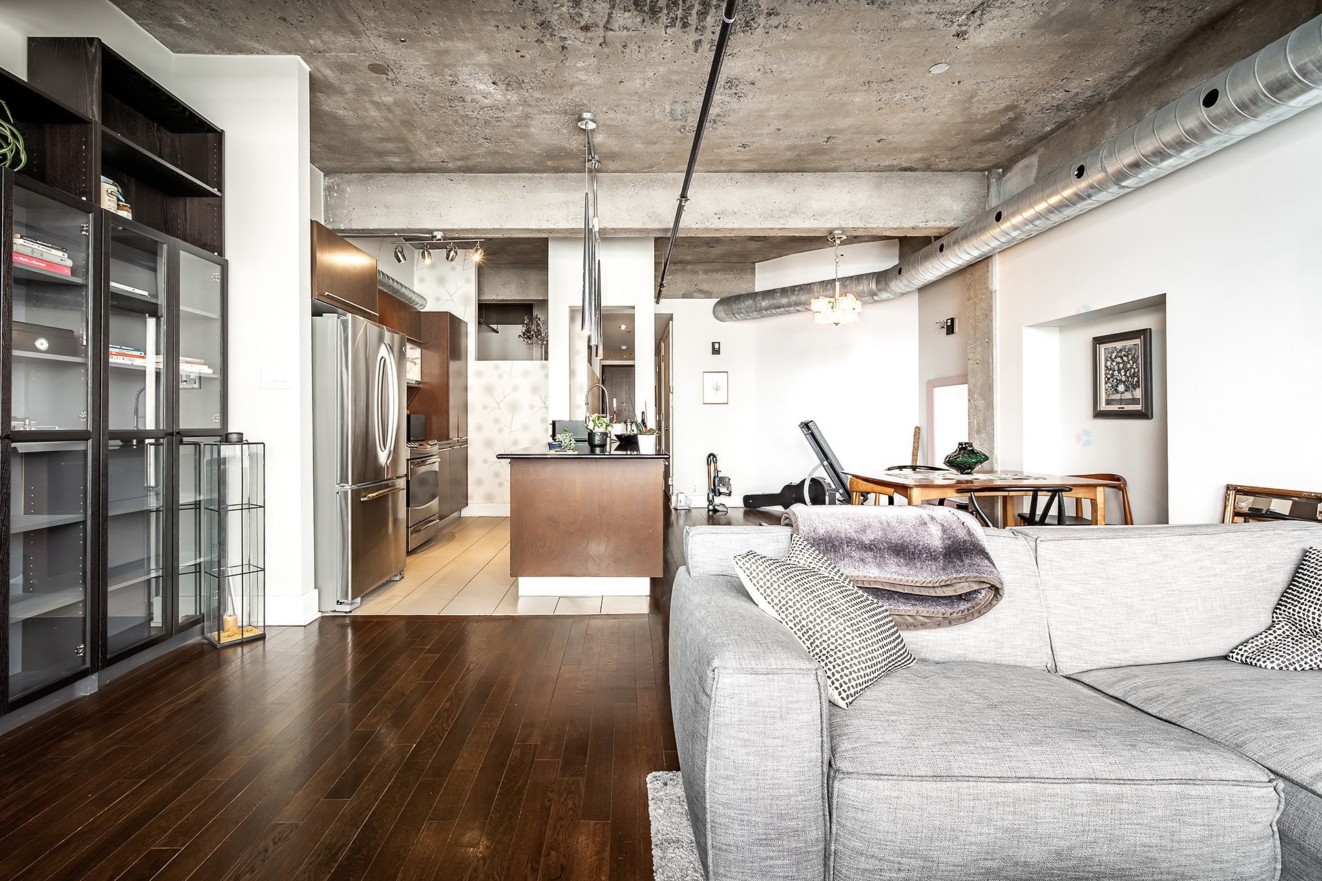 









1625


Rue Clark

, 509,
Montréal (Ville-Marie),




QC
H2X2R4

