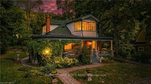 Featured Listing Photo 