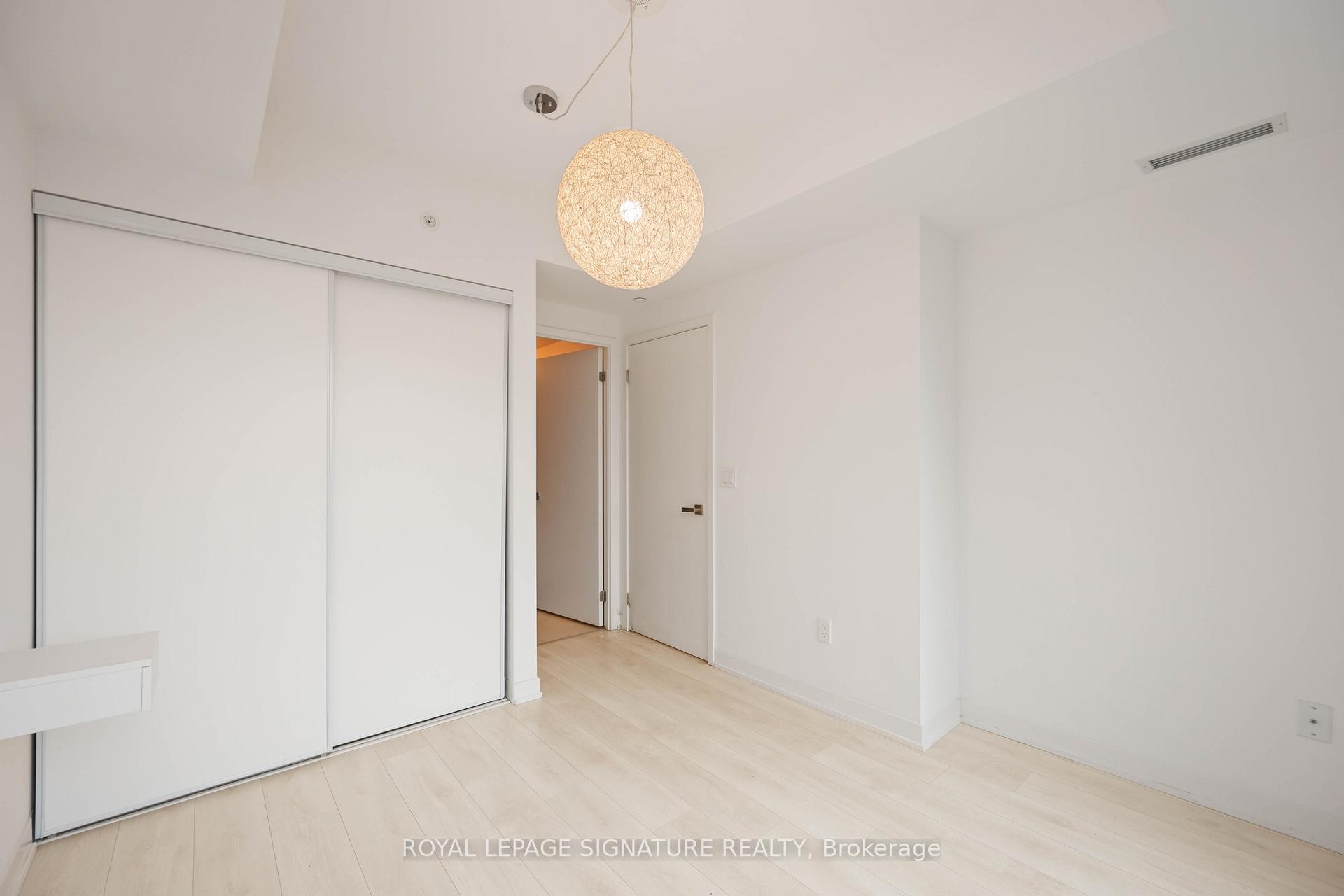 









31


Tippett

Road, 332,
Toronto,




ON
M3H 0C8

