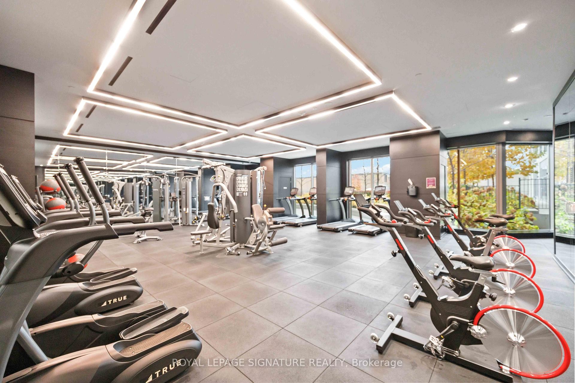 









31


Tippett

Road, 332,
Toronto,




ON
M3H 0C8

