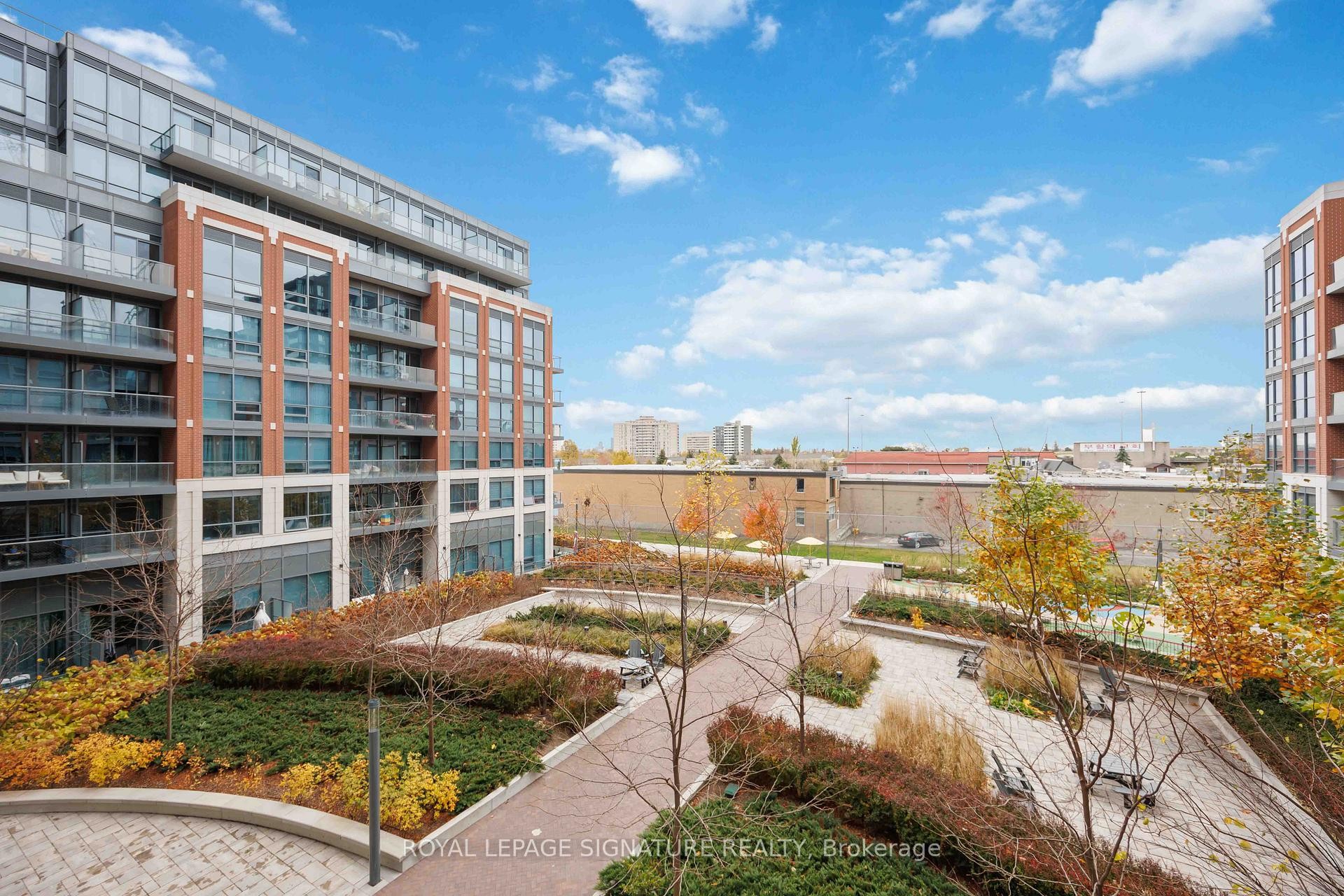 









31


Tippett

Road, 332,
Toronto,




ON
M3H 0C8

