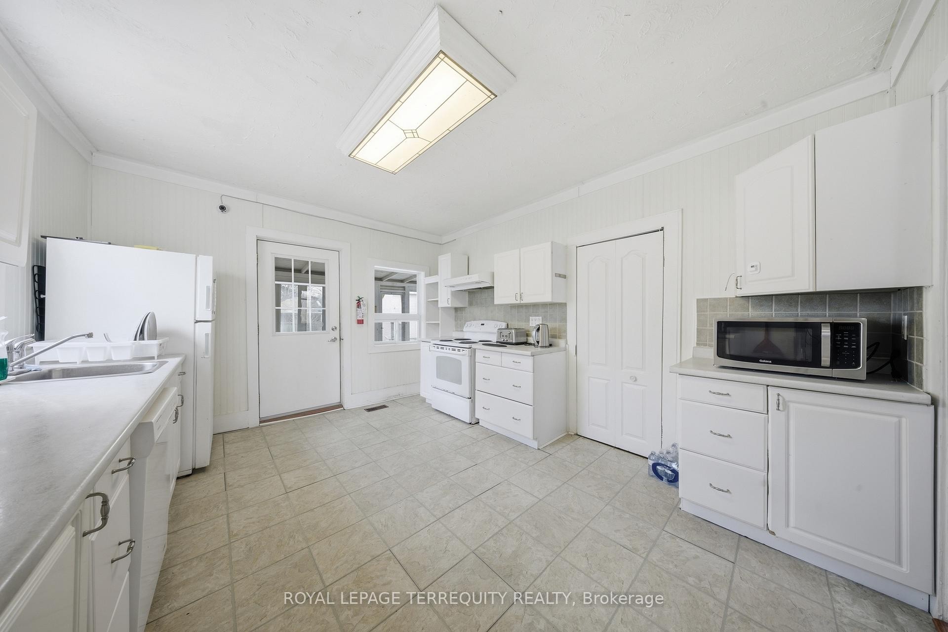









28


Railway

Street,
Blandford-Blenheim,




ON
N0J 1V0

