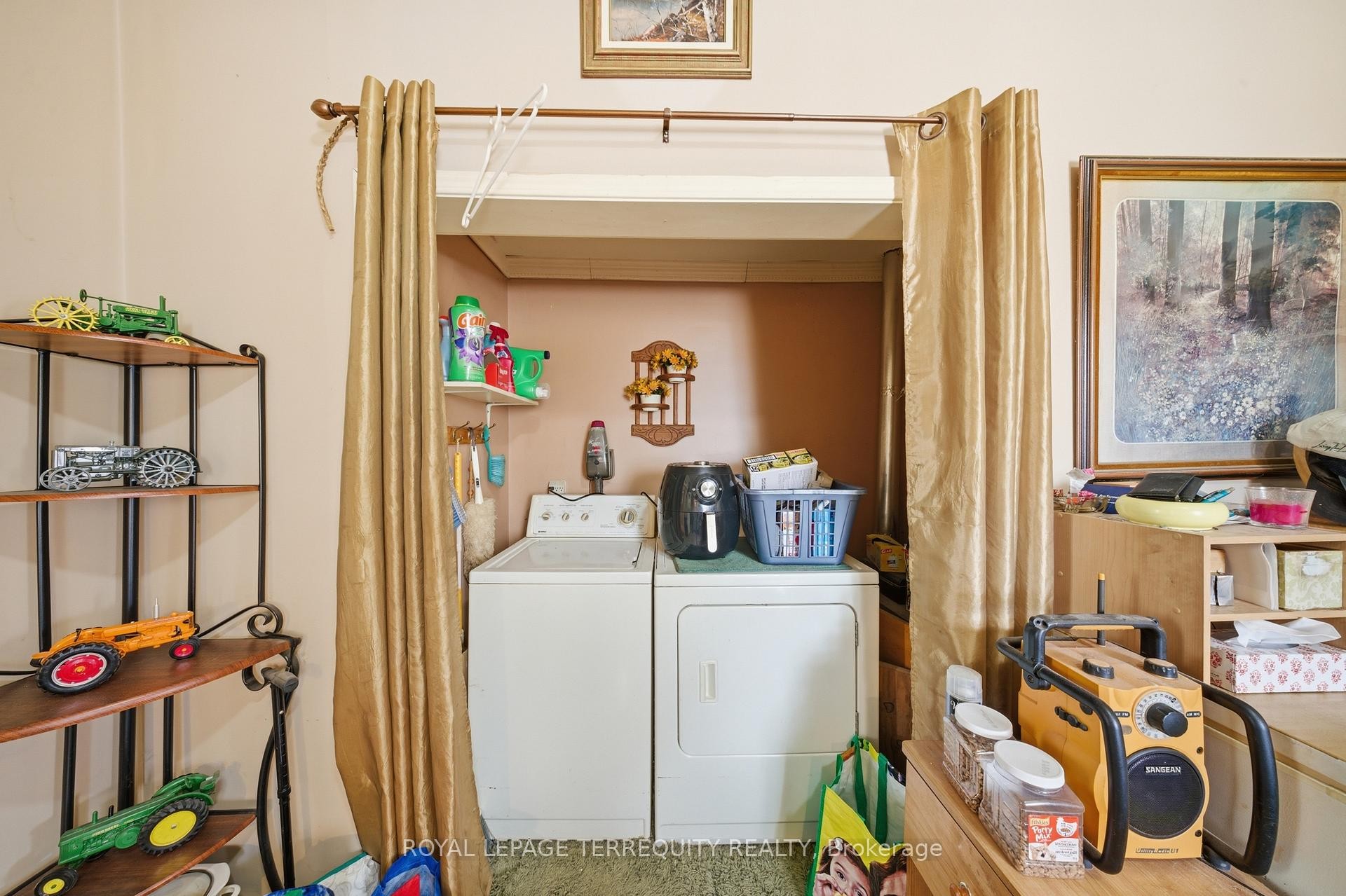 









28


Railway

Street,
Blandford-Blenheim,




ON
N0J 1V0


